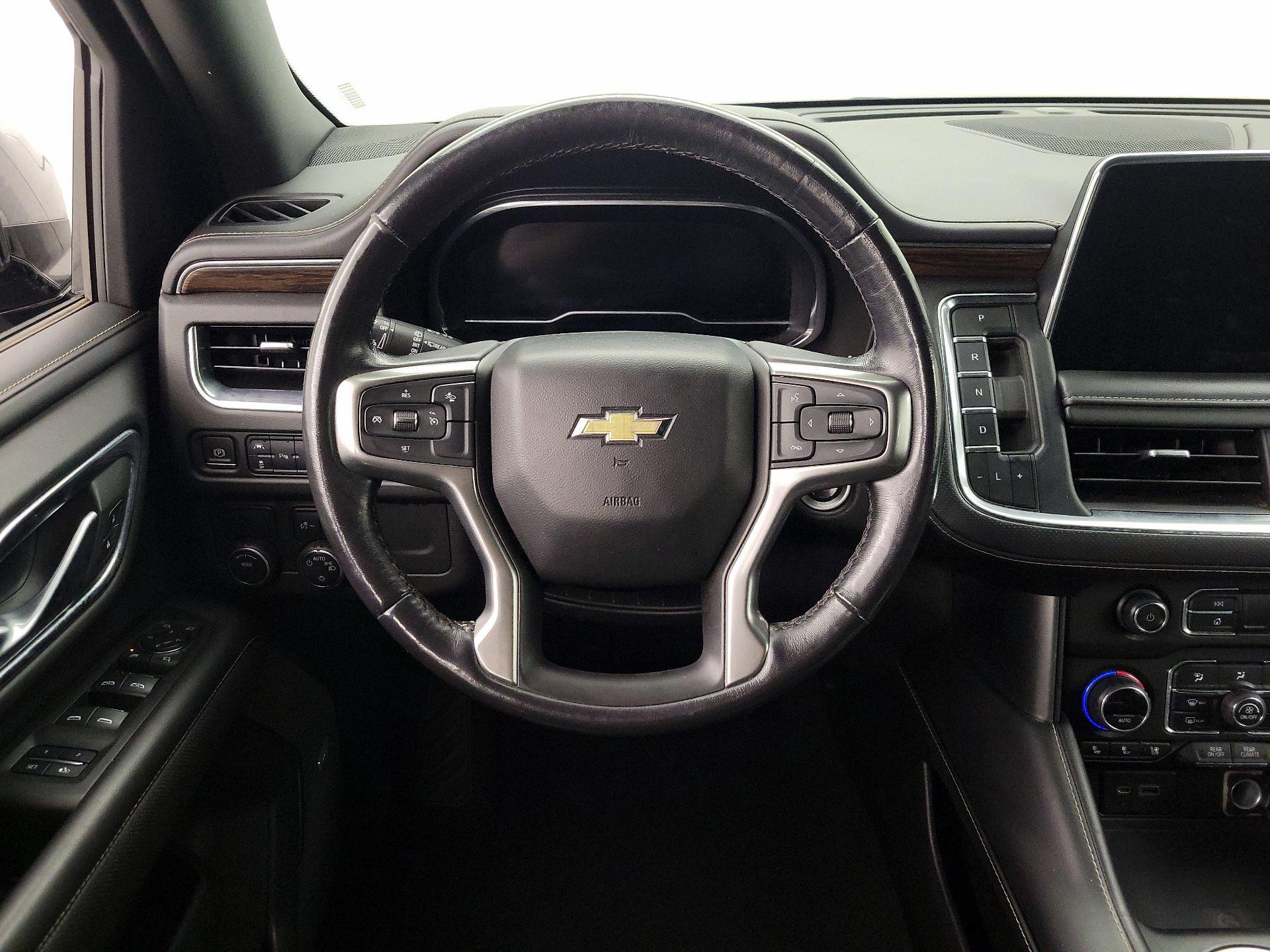 Thumbnail: 2022 Chevrolet Suburban - 10
