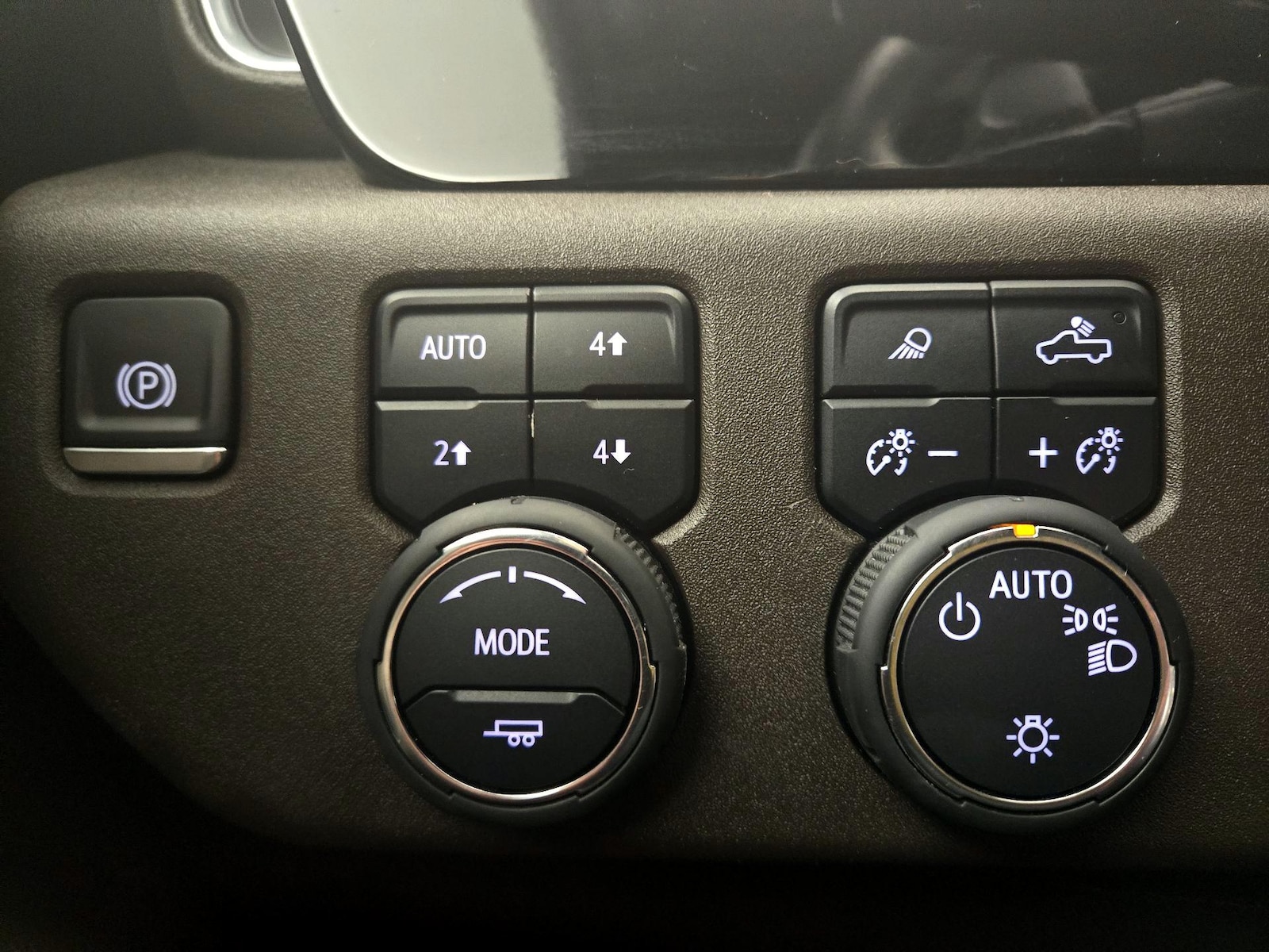 2024 Chevrolet Silverado 1500 LT - Photo 14