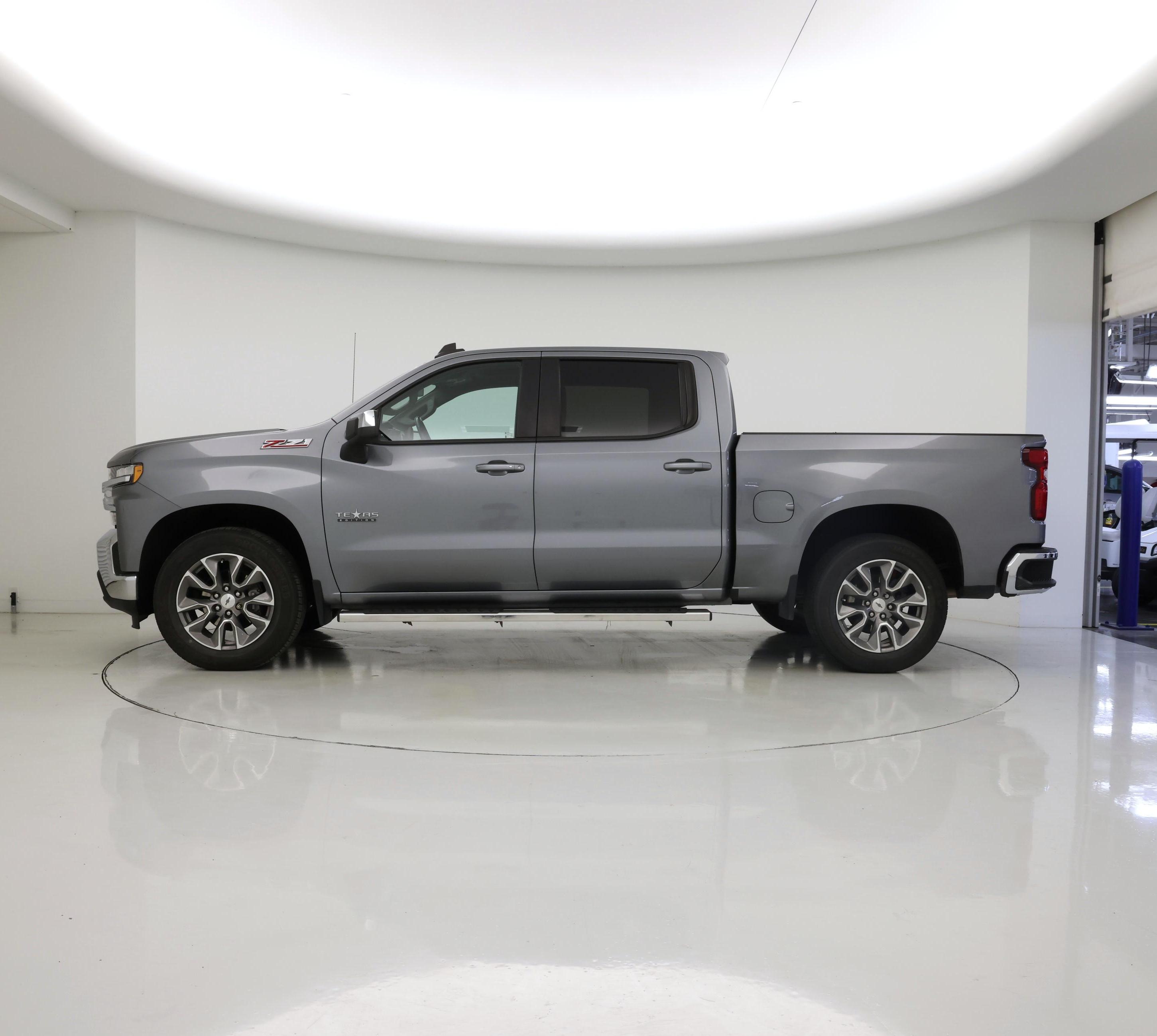 Thumbnail: 2021 Chevrolet Silverado 1500 - 3