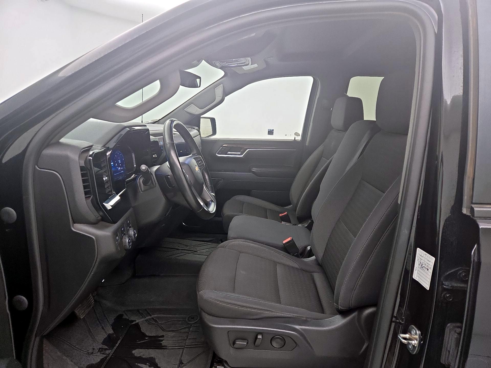 Thumbnail: 2023 Chevrolet Silverado 1500 - 11