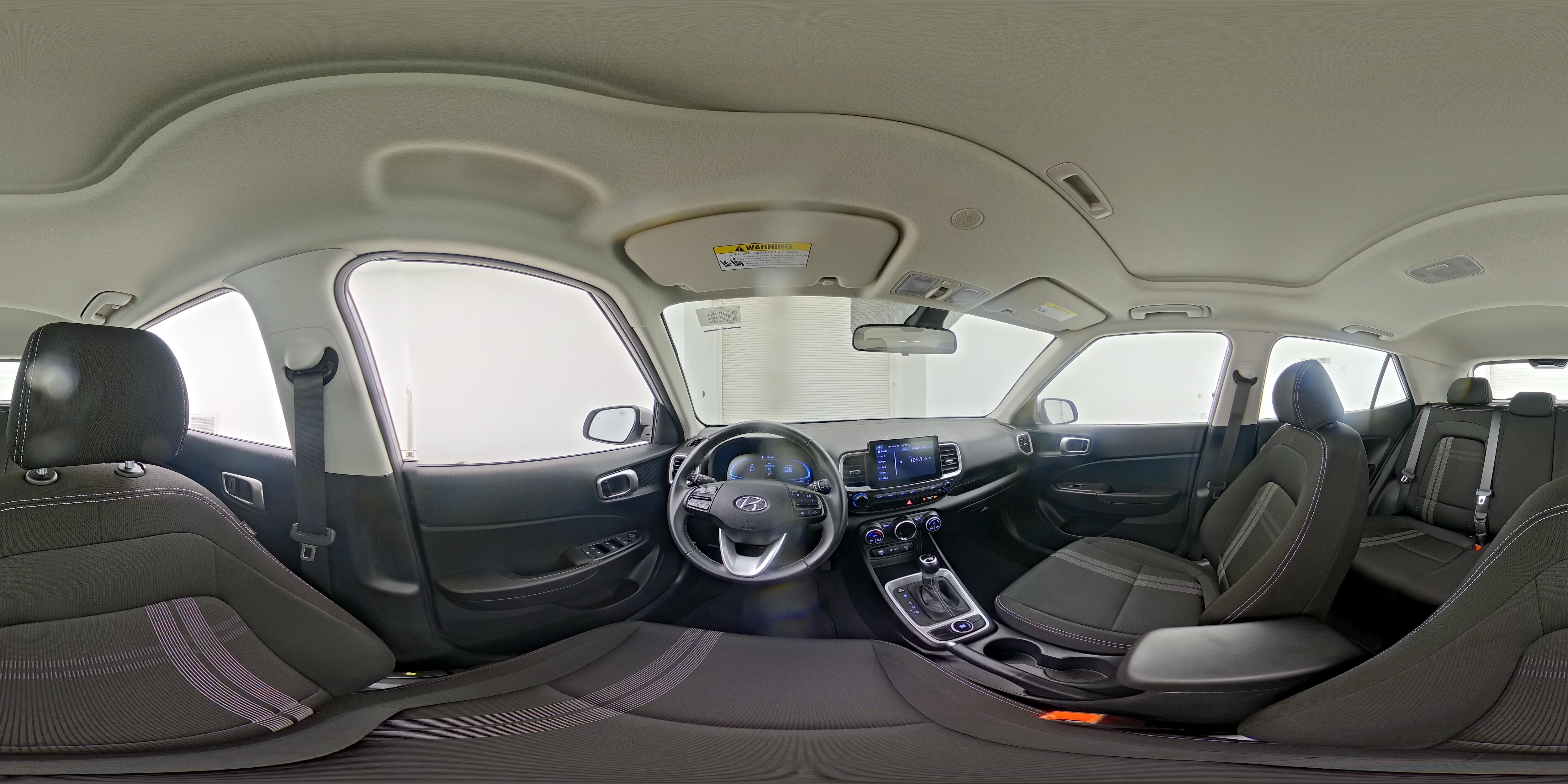2025 Hyundai Venue SEL - Photo 27