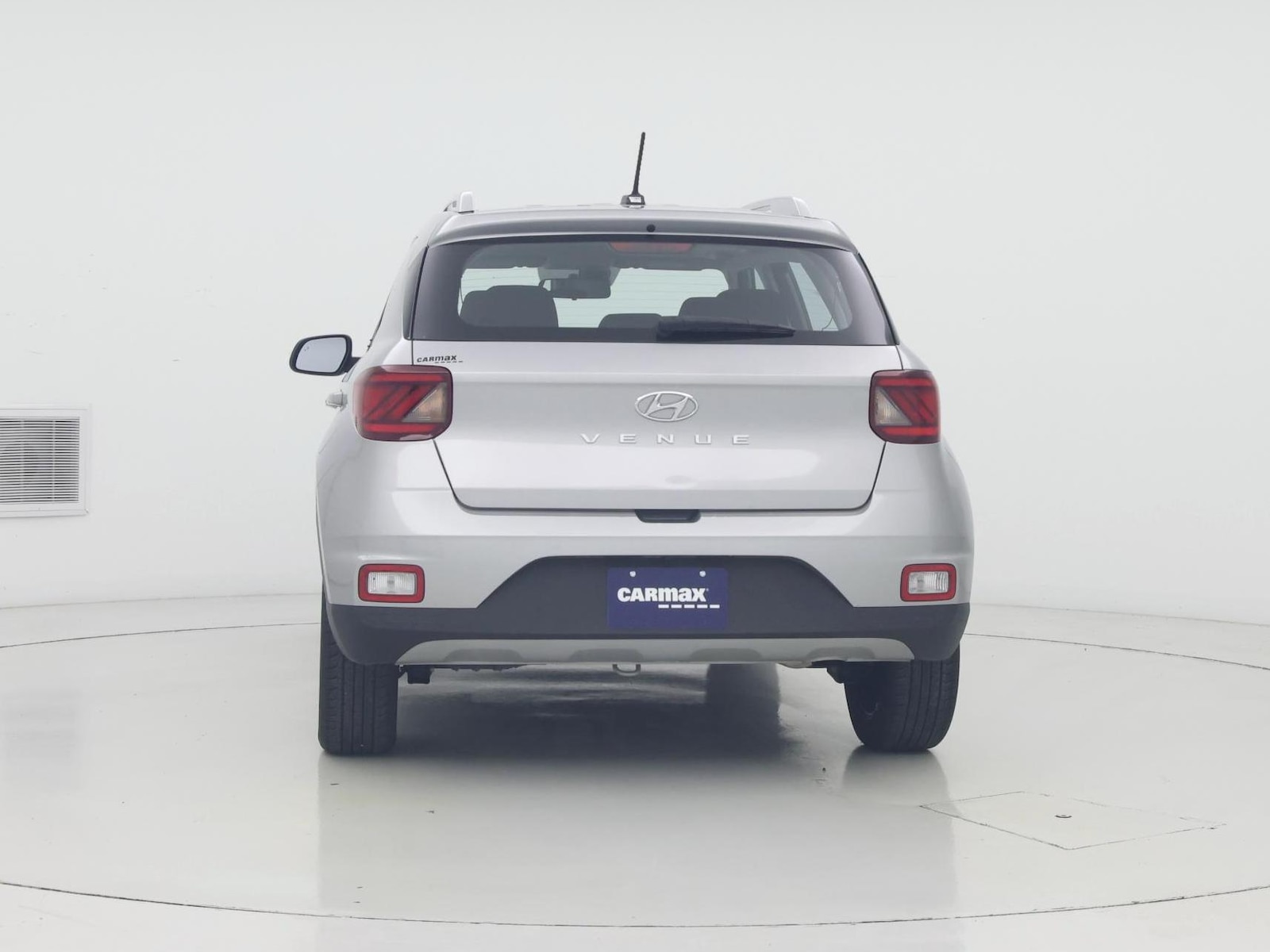 2025 Hyundai Venue SEL - Photo 7