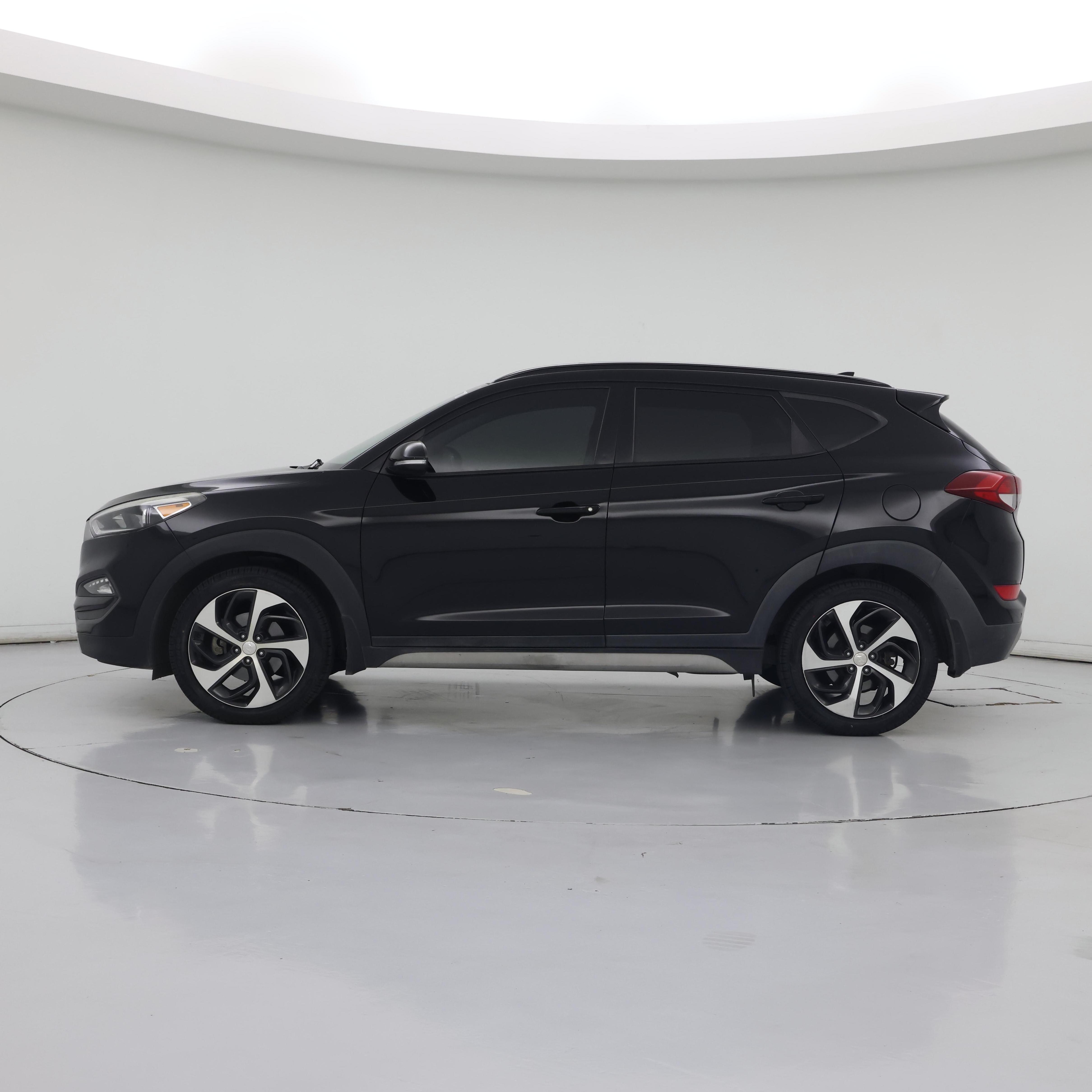 Thumbnail: 2018 Hyundai Tucson - 3