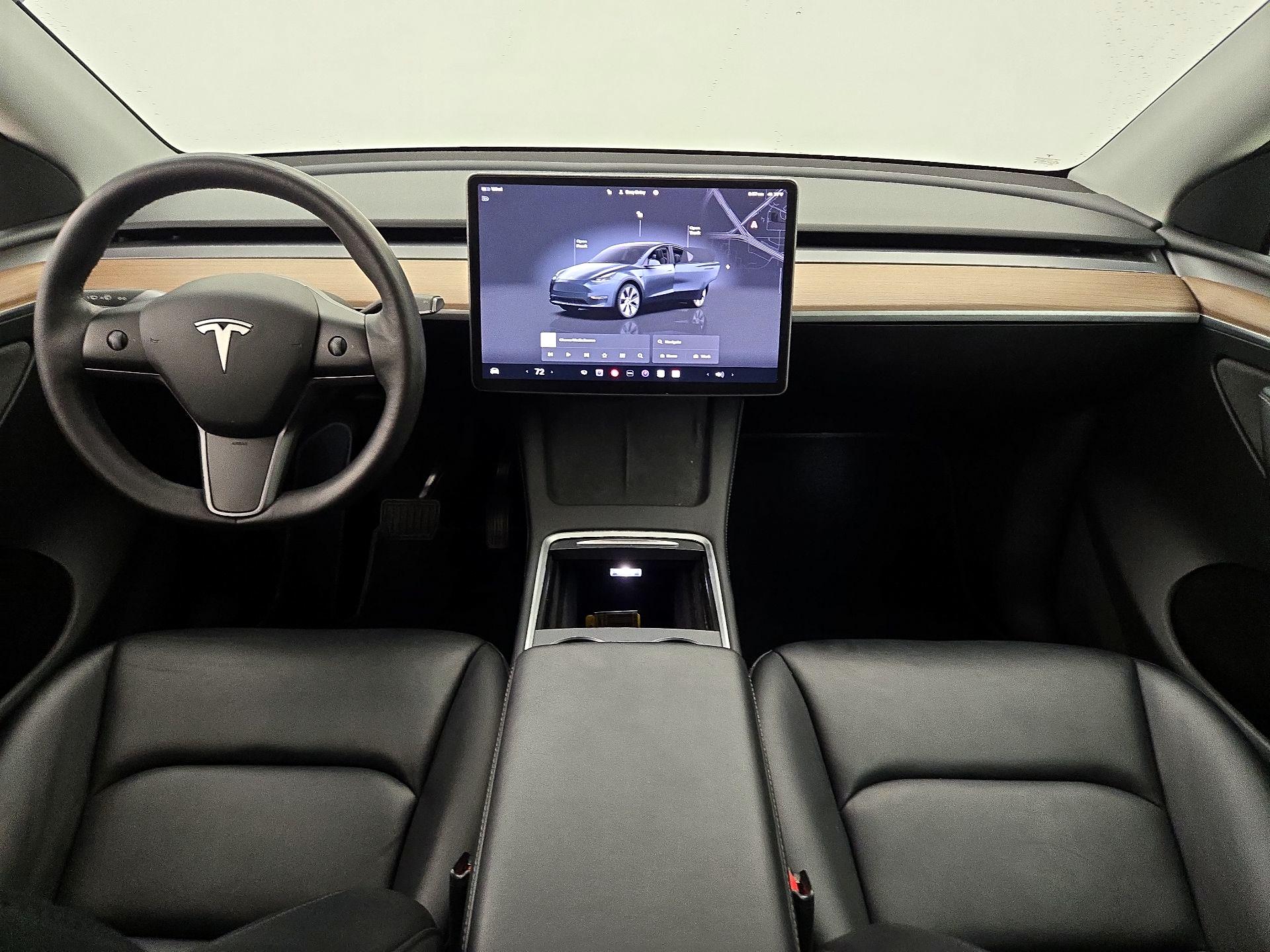 Thumbnail: 2023 Tesla Model Y - 9