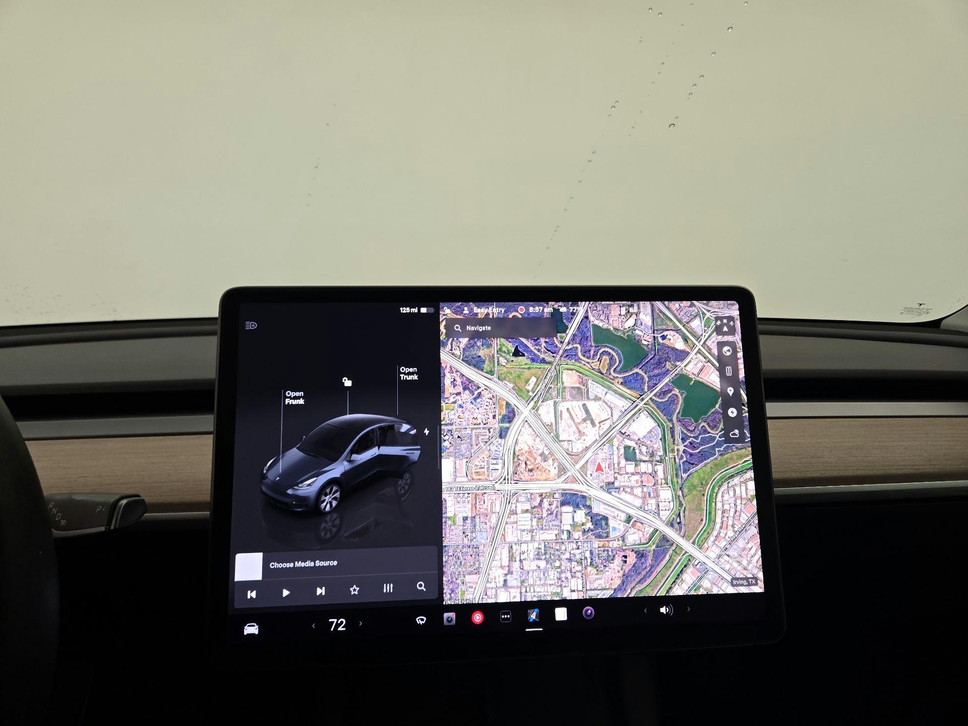 Thumbnail: 2023 Tesla Model Y - 13