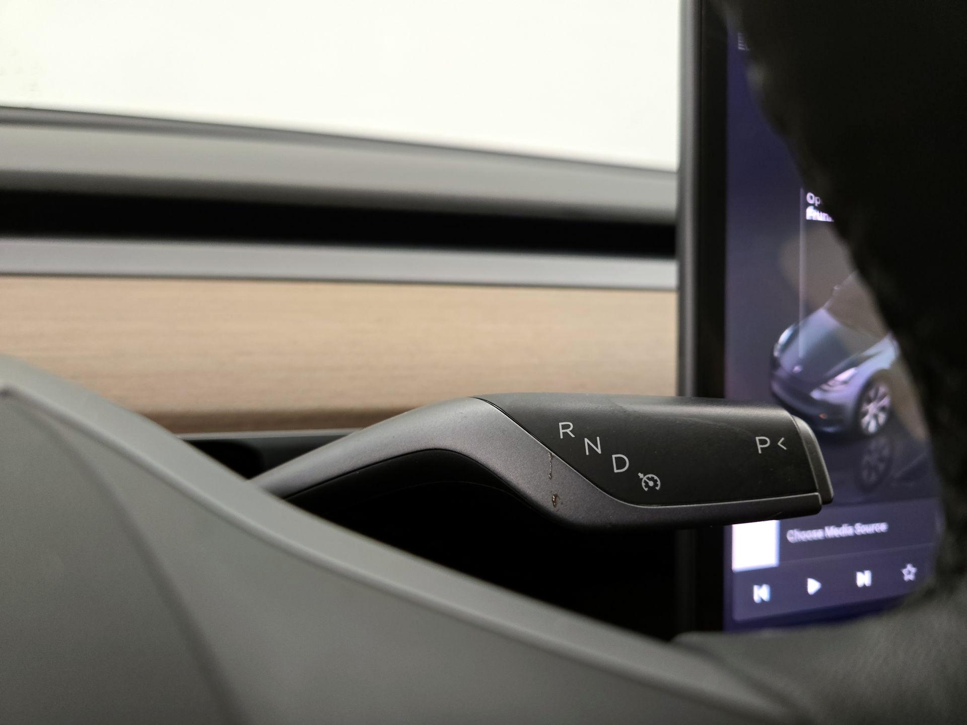 Thumbnail: 2023 Tesla Model Y - 17