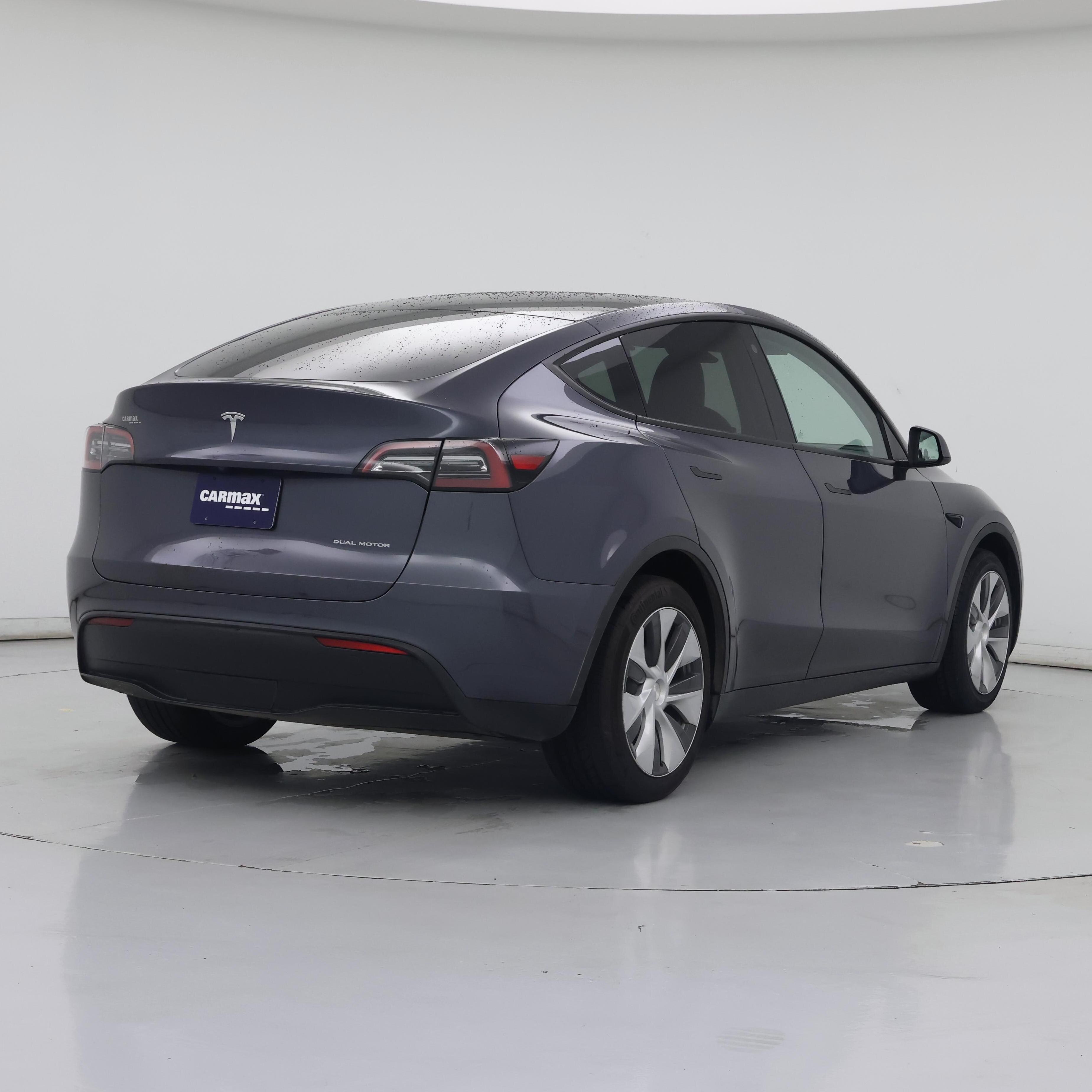 Thumbnail: 2023 Tesla Model Y - 8