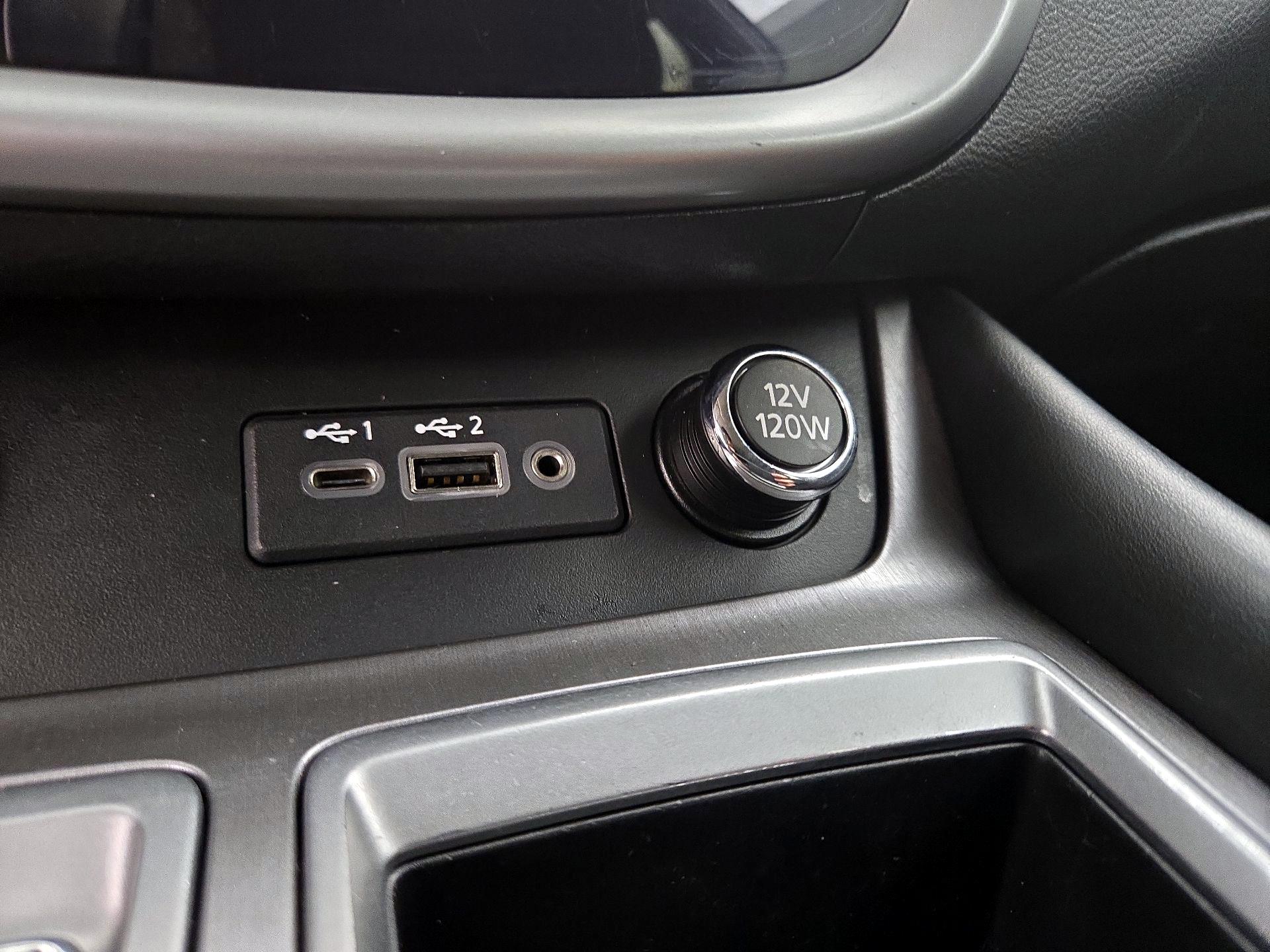 Thumbnail: 2021 Nissan Murano - 18
