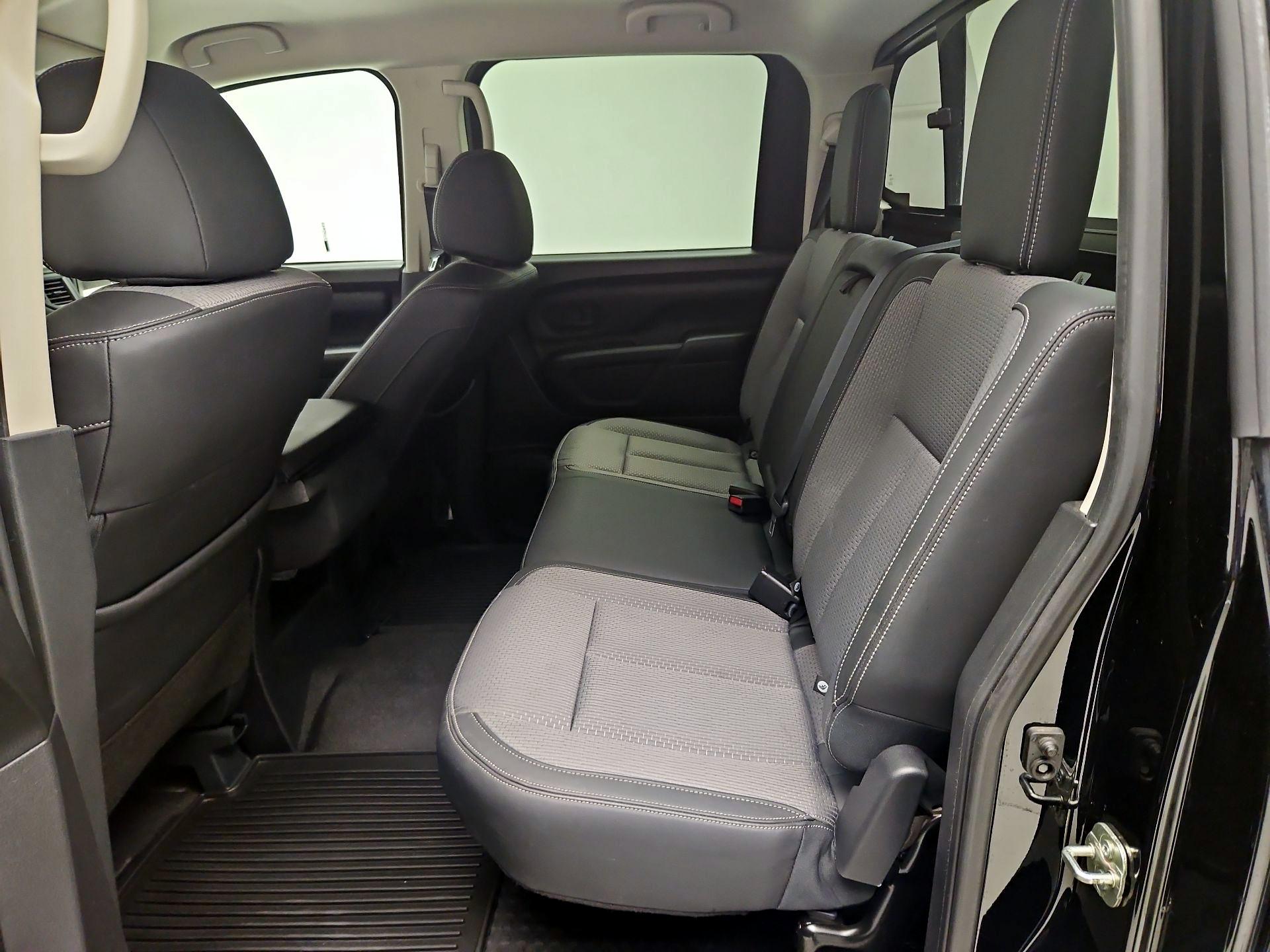 Thumbnail: 2021 Nissan Titan - 17
