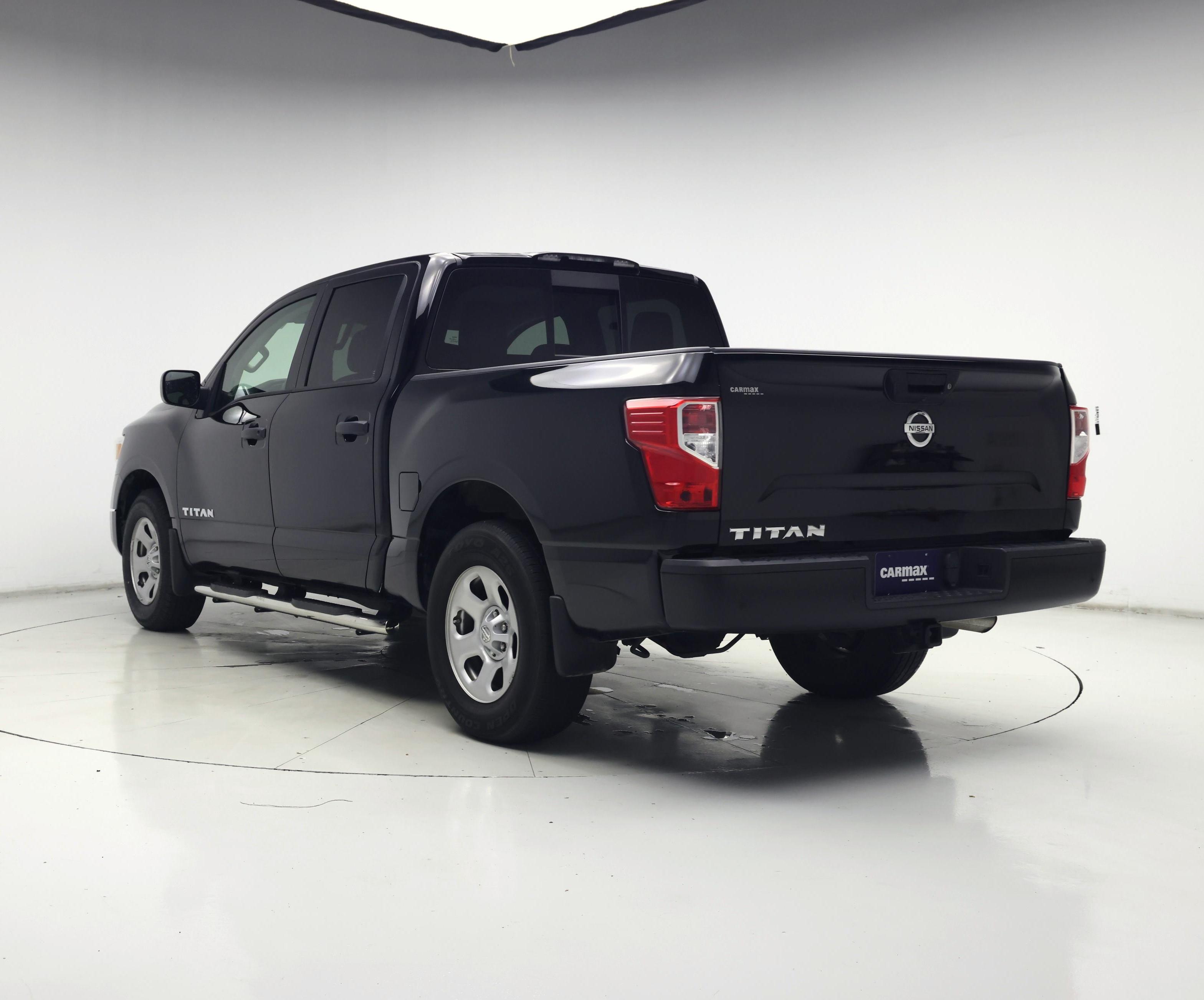 Thumbnail: 2021 Nissan Titan - 2