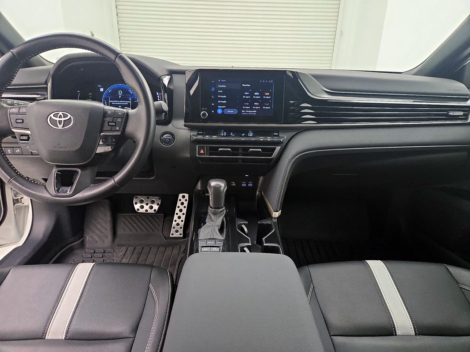 Thumbnail: 2025 Toyota Camry - 9