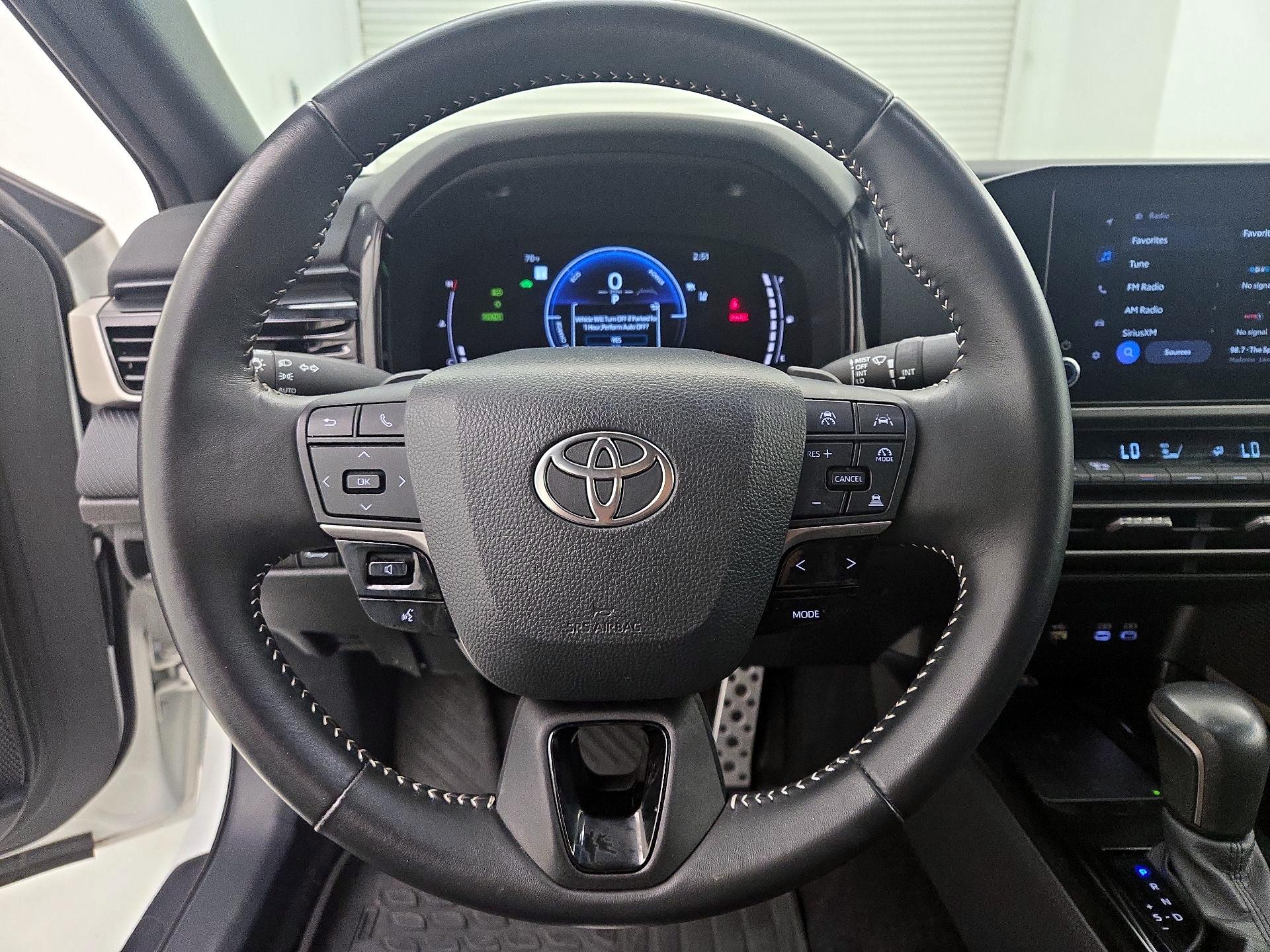 Thumbnail: 2025 Toyota Camry - 10