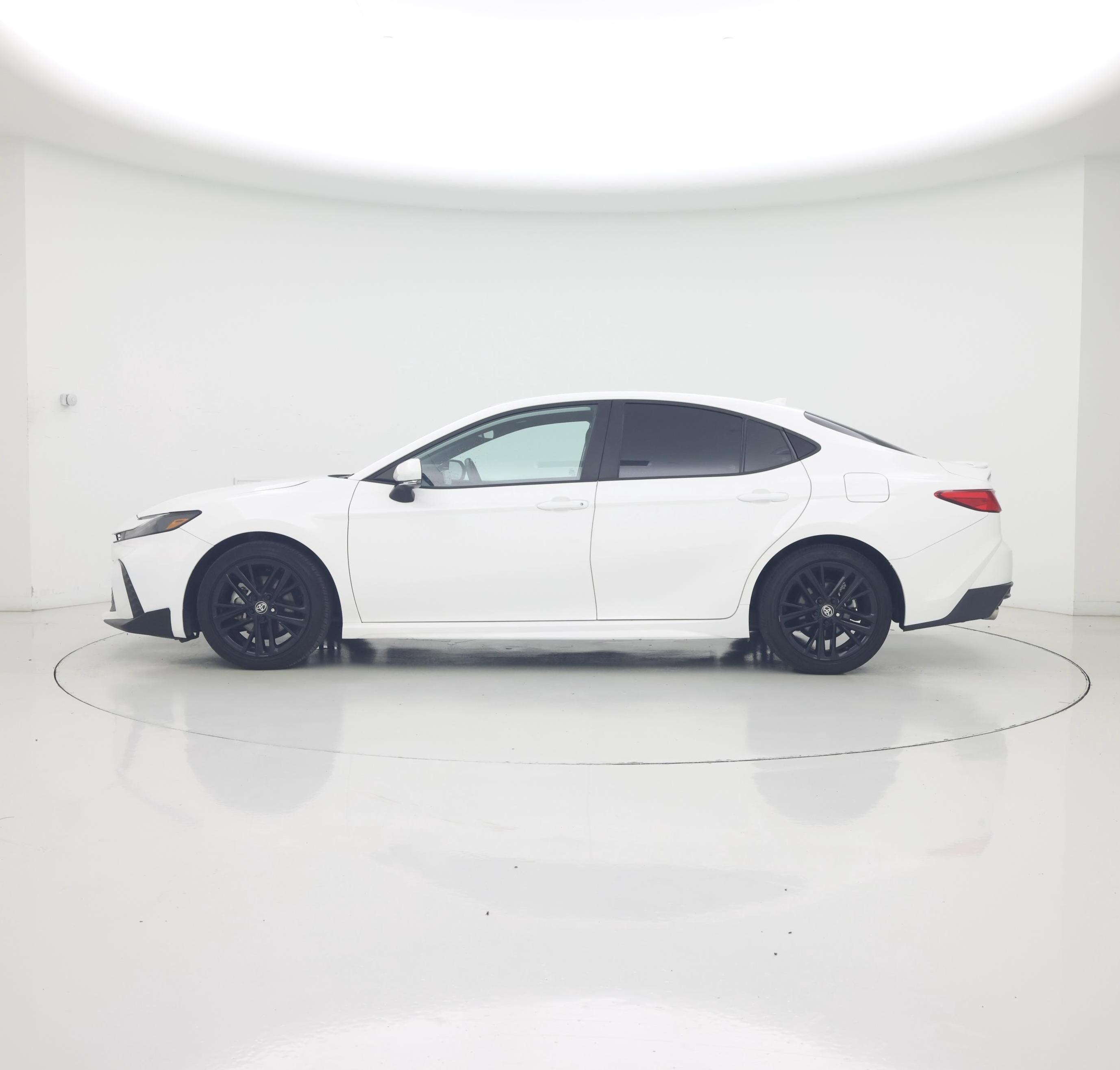 Thumbnail: 2025 Toyota Camry - 3