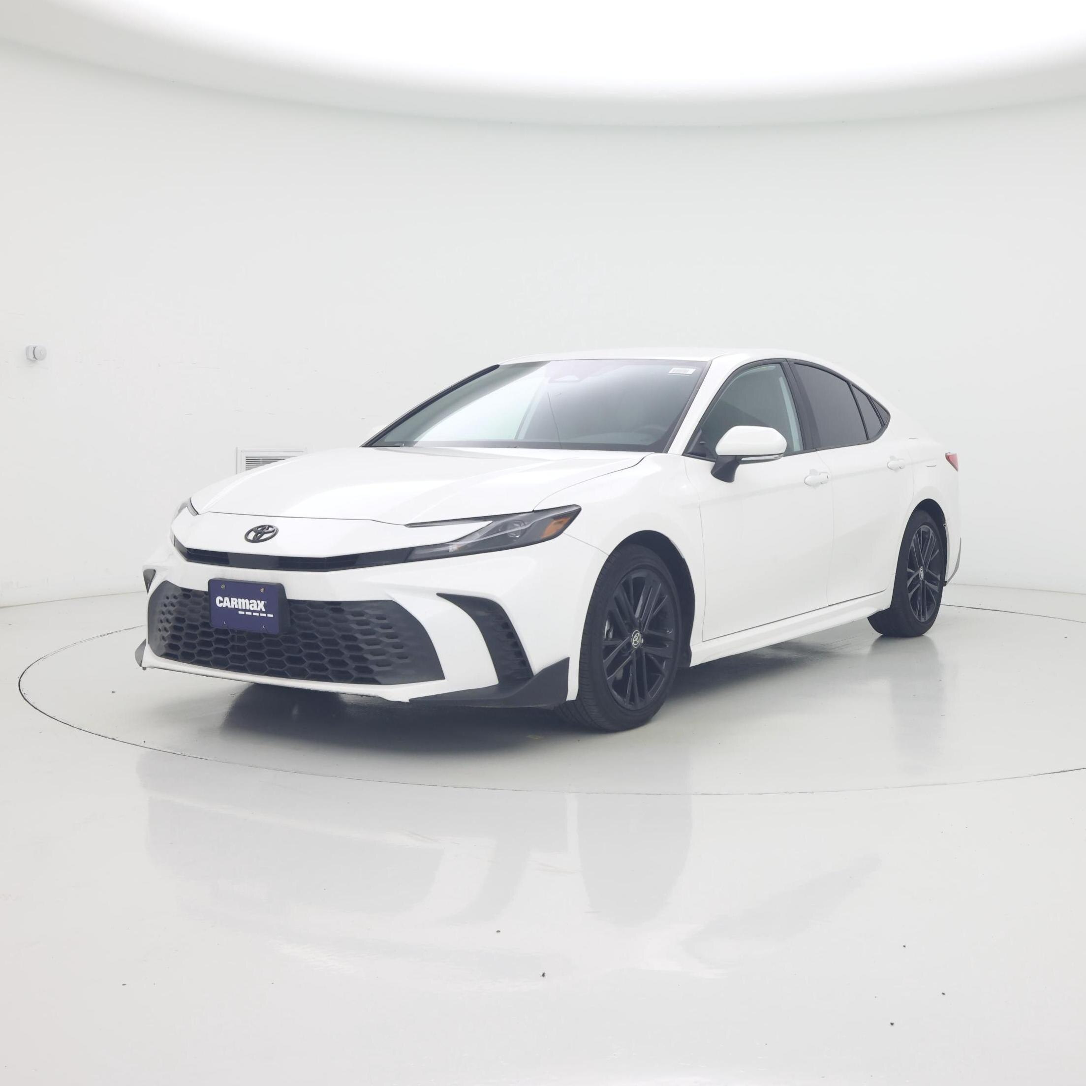 Thumbnail: 2025 Toyota Camry - 4