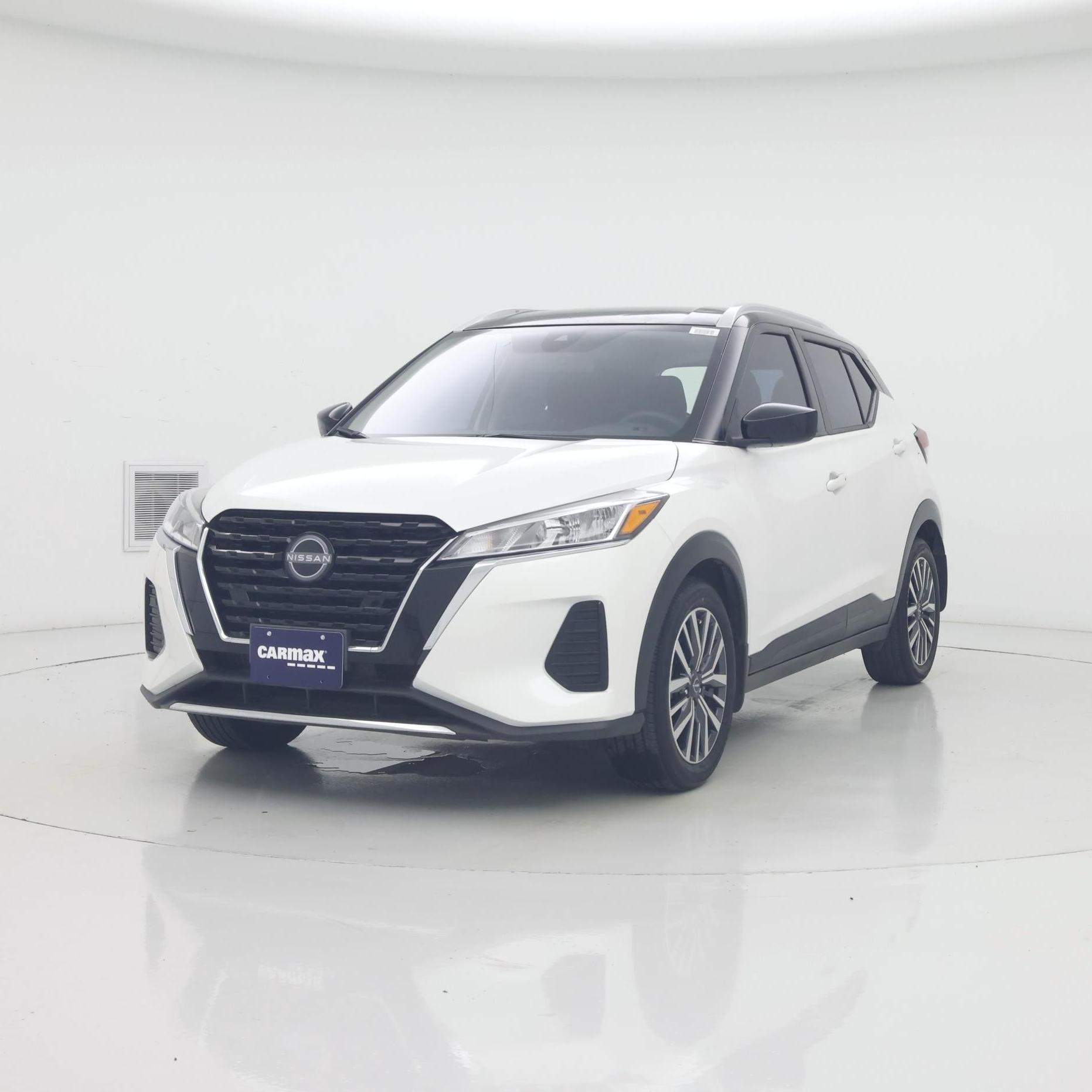 Thumbnail: 2024 Nissan Kicks - 4