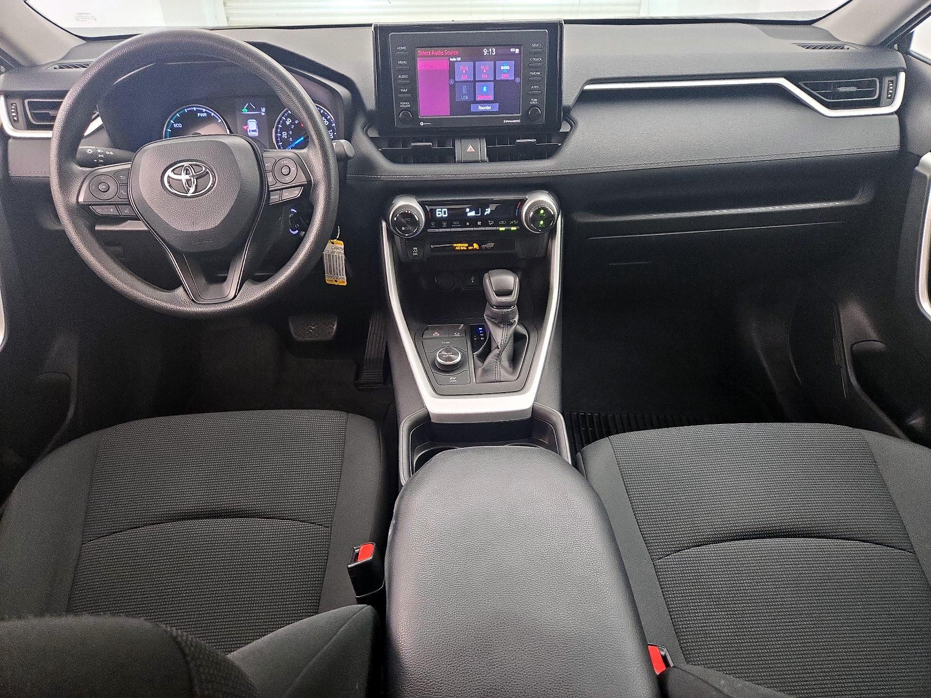 Thumbnail: 2021 Toyota RAV4 - 9