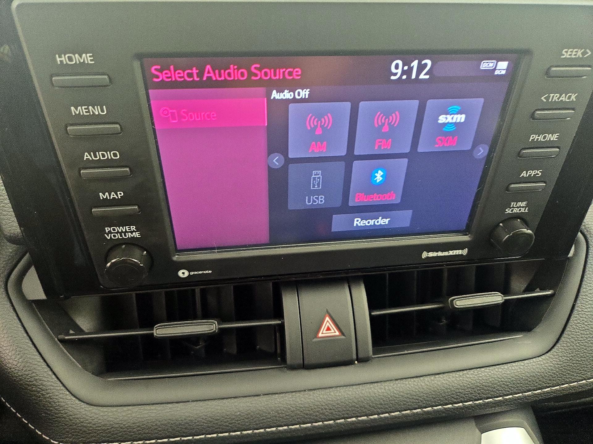 Thumbnail: 2021 Toyota RAV4 - 15