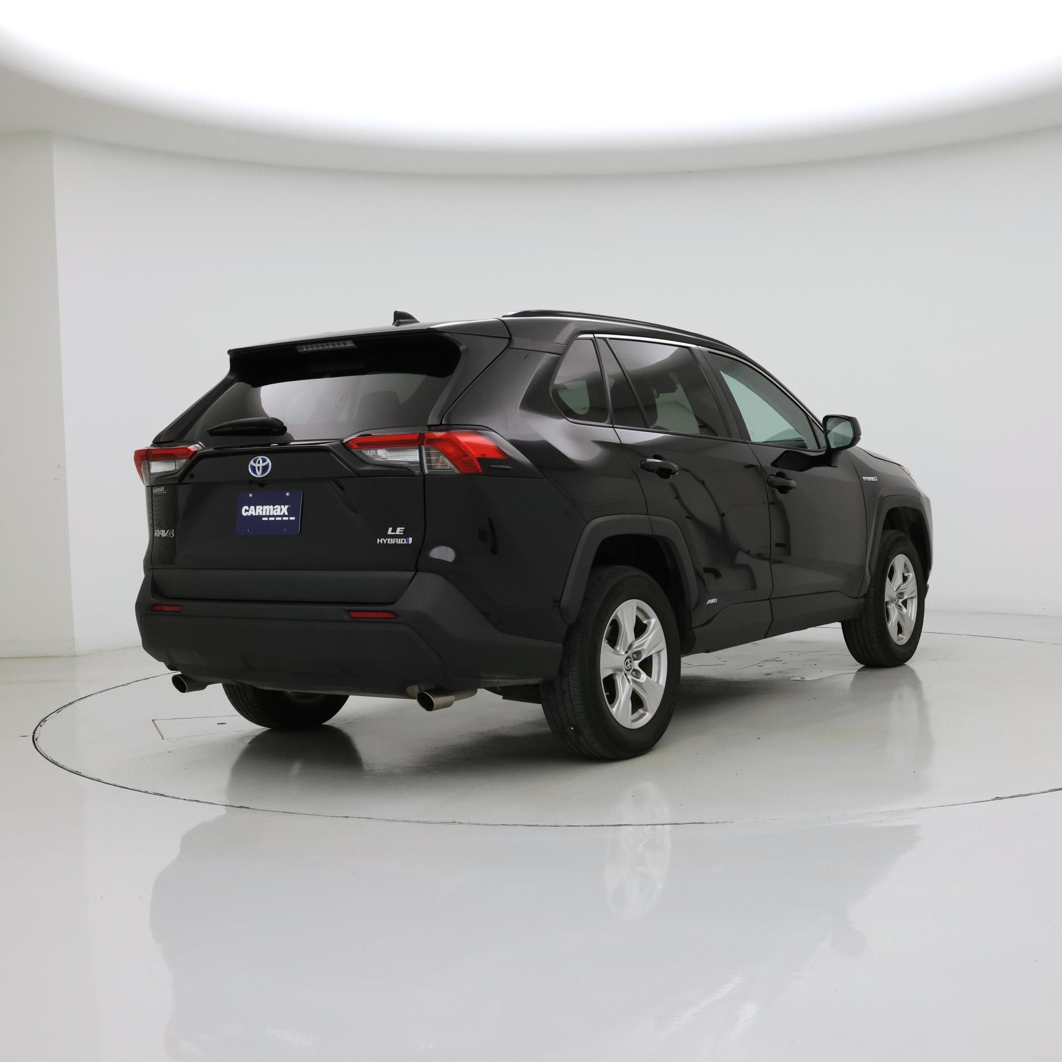 Thumbnail: 2021 Toyota RAV4 - 8