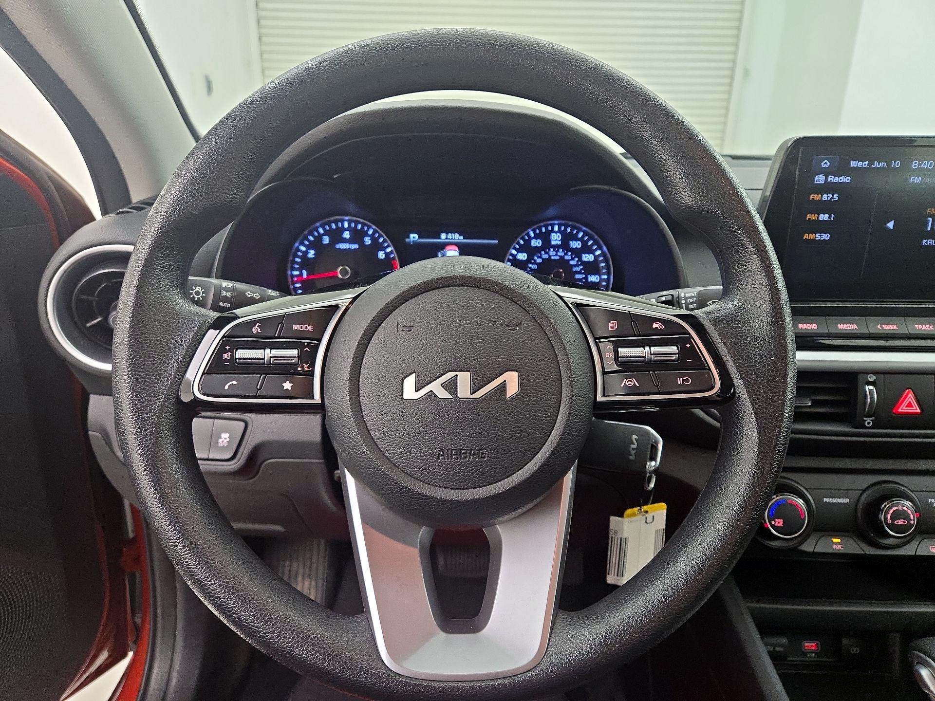 Thumbnail: 2024 Kia Forte - 10