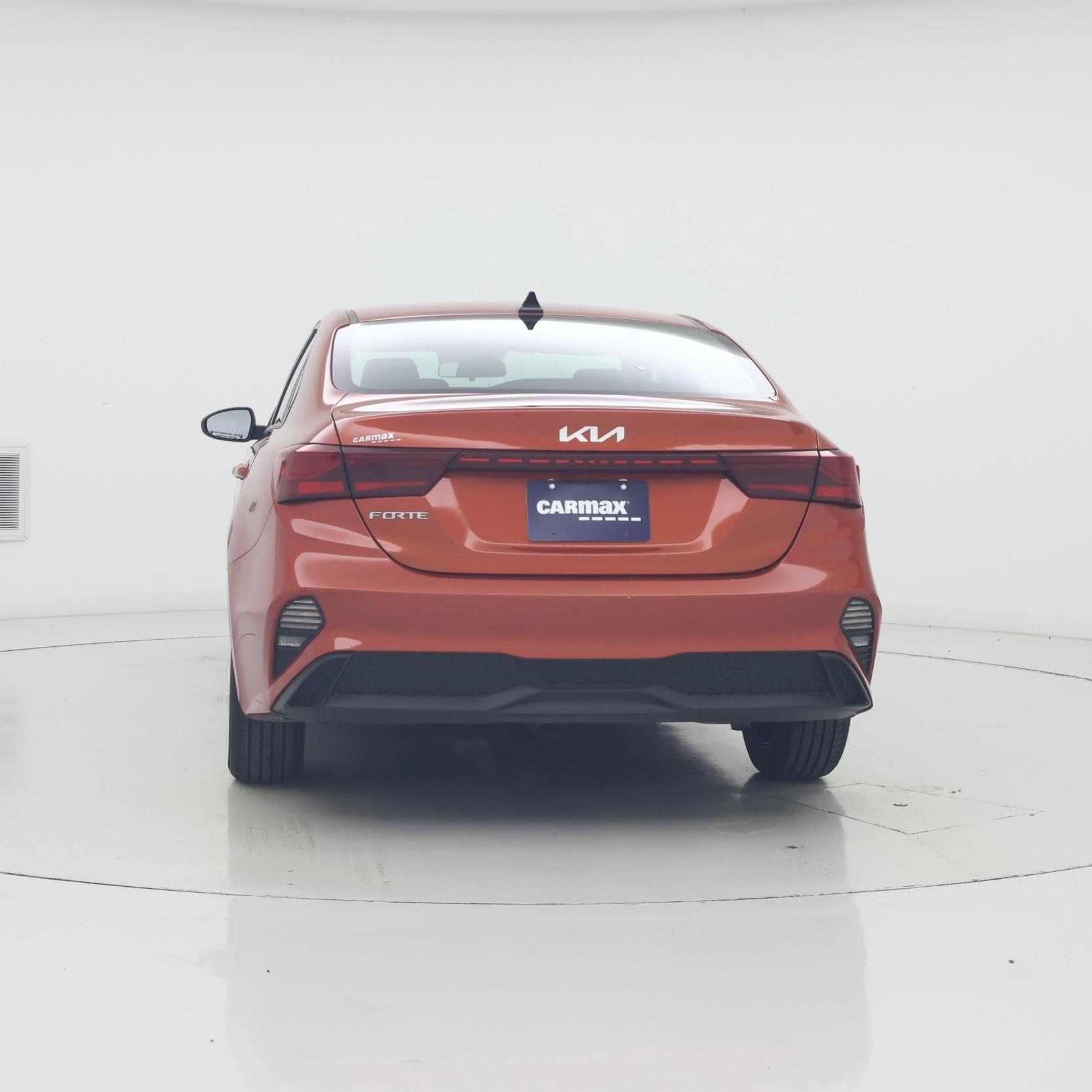 Thumbnail: 2024 Kia Forte - 6