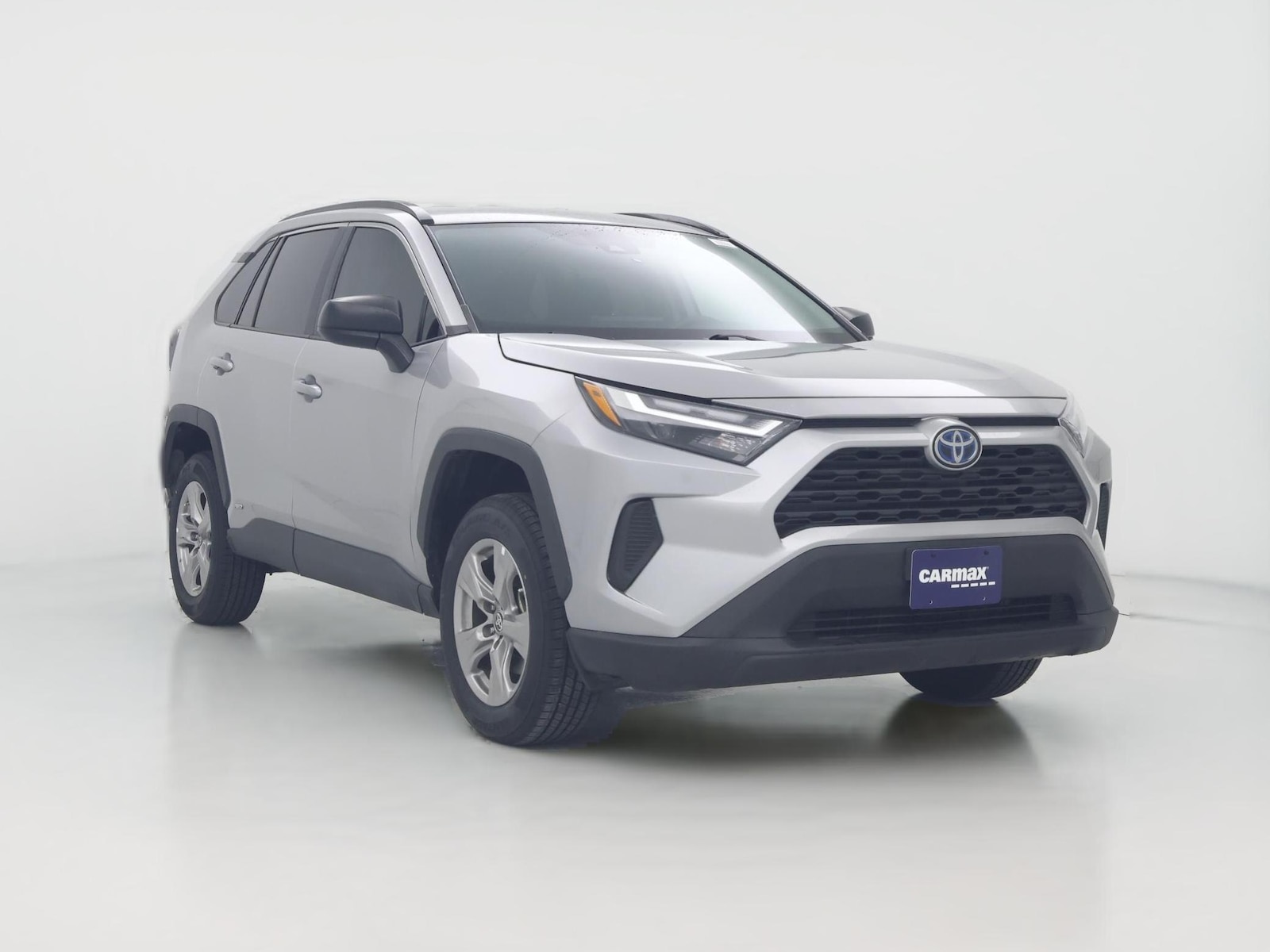 2024 Toyota RAV4 LE - Photo 1