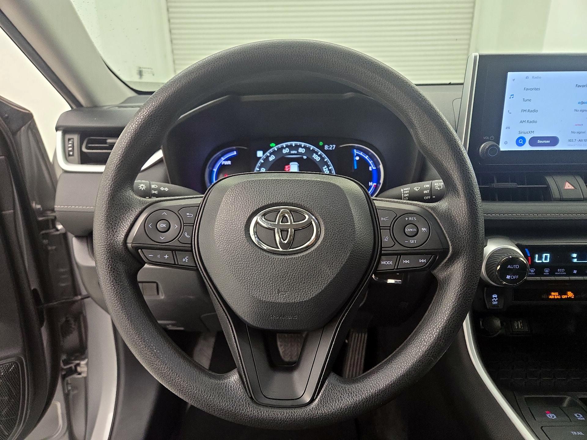 Thumbnail: 2024 Toyota RAV4 - 10