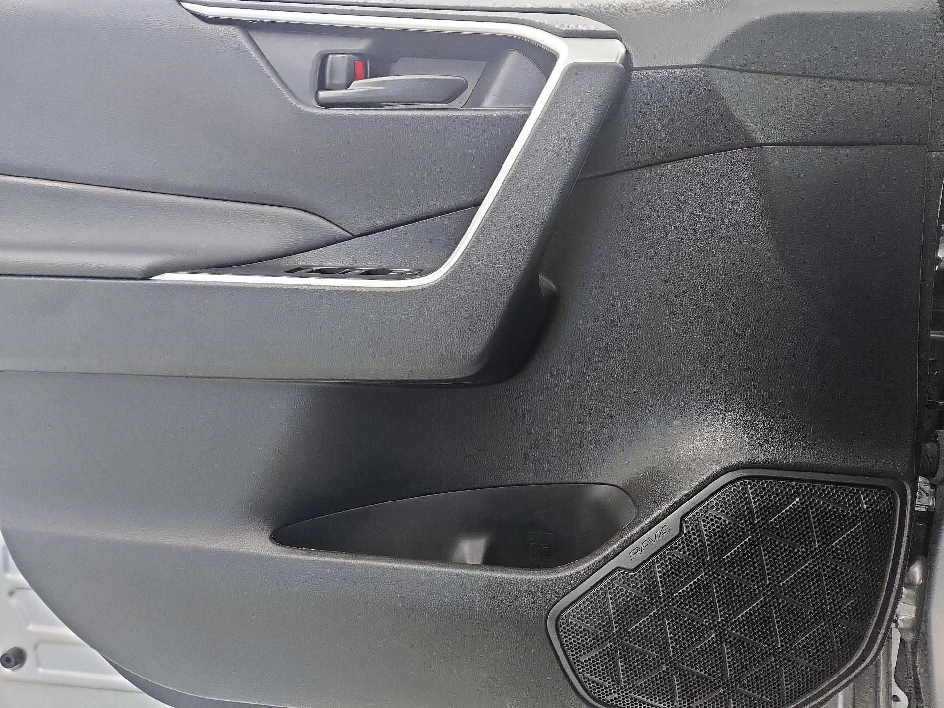 Thumbnail: 2024 Toyota RAV4 - 12