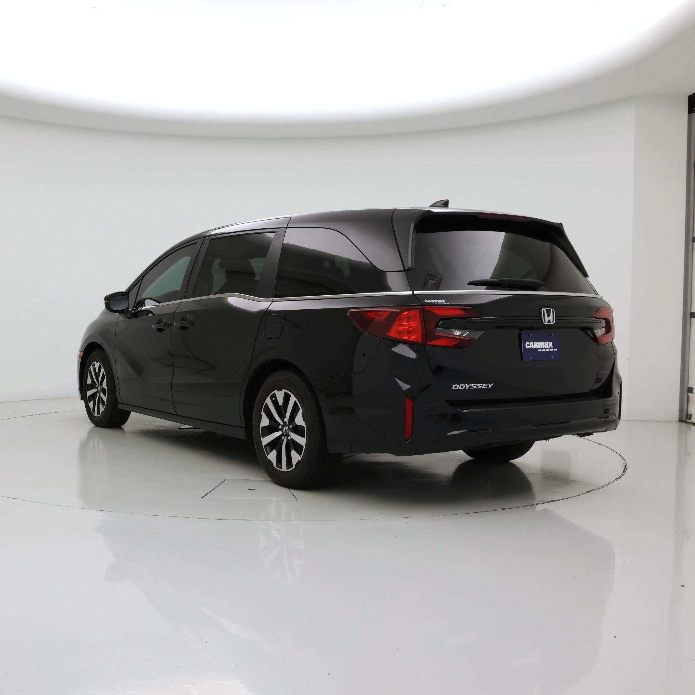 Thumbnail: 2025 Honda Odyssey - 2