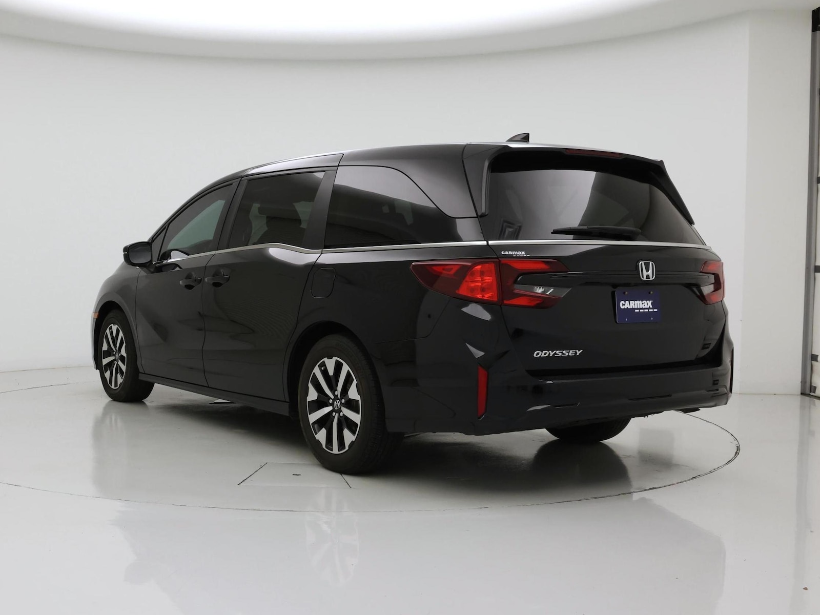 2025 Honda Odyssey EX-L - Photo 3
