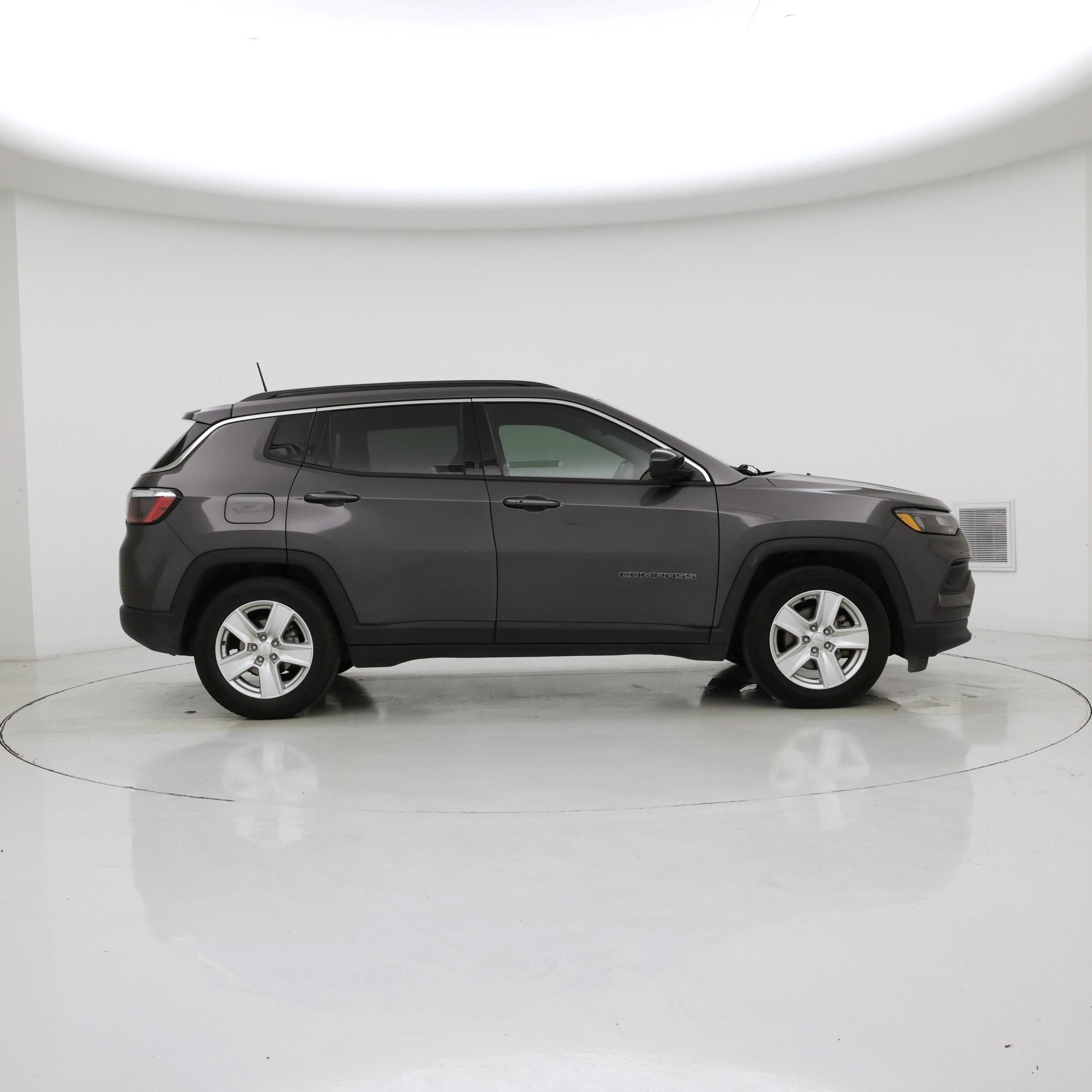 Thumbnail: 2022 Jeep Compass - 7