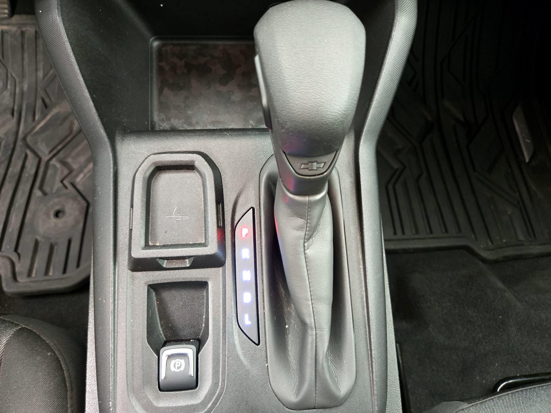 Thumbnail: 2024 Chevrolet Colorado - 18
