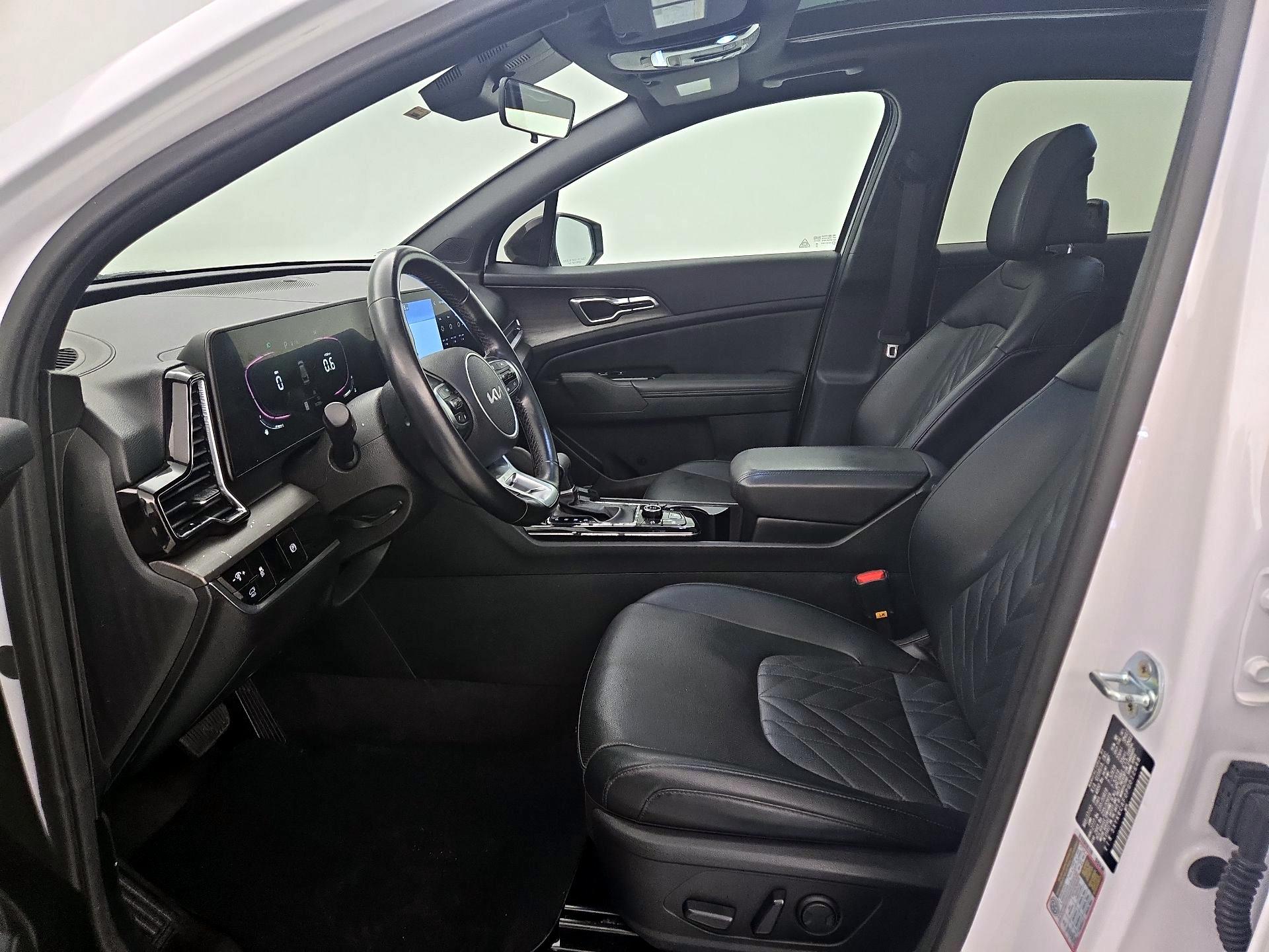 Thumbnail: 2023 Kia Sportage - 11