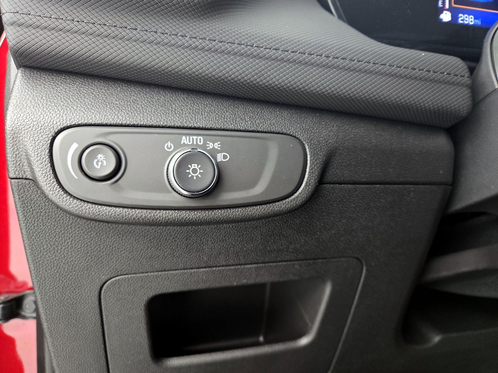 2025 Chevrolet Trailblazer LS - Photo 14