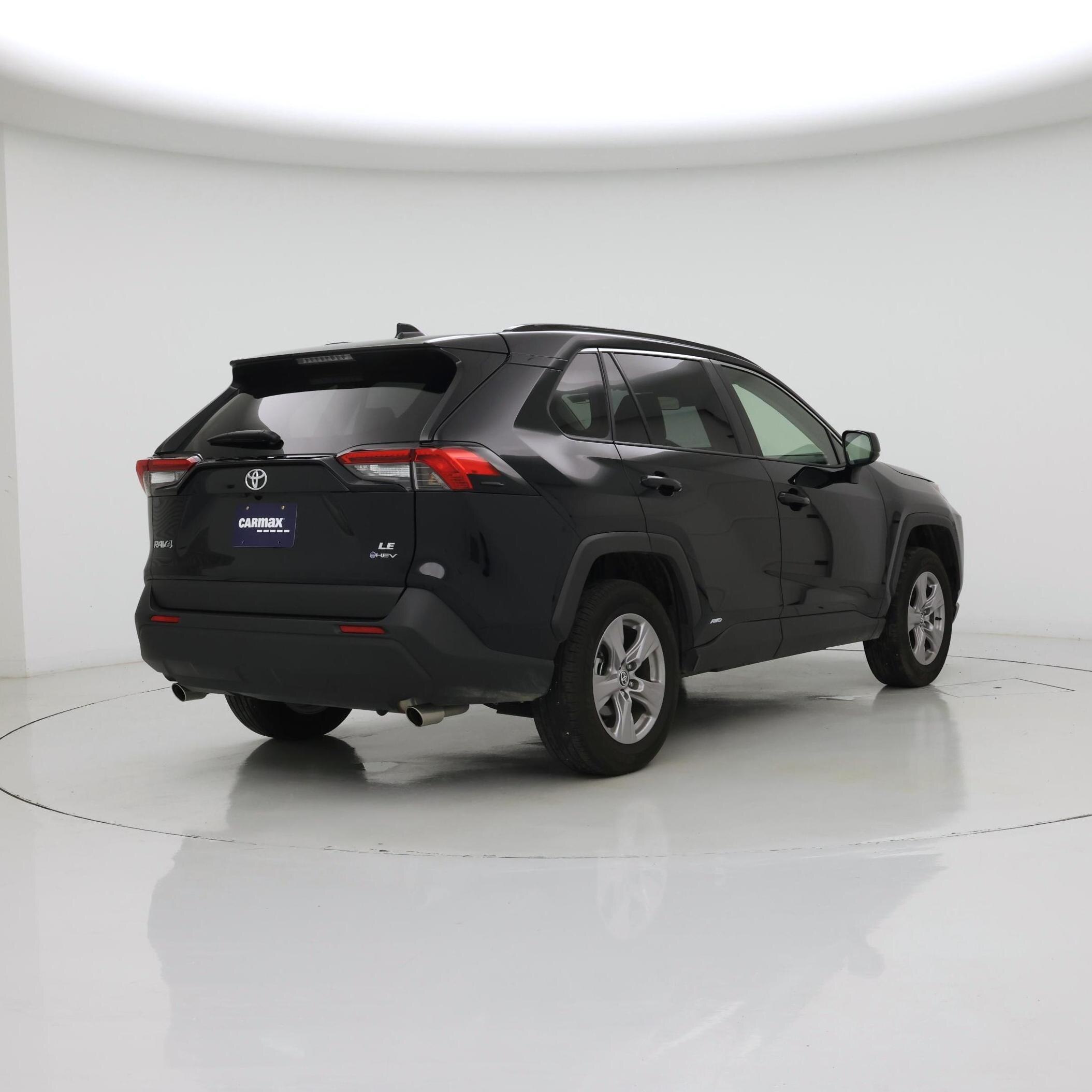 Thumbnail: 2025 Toyota RAV4 - 8