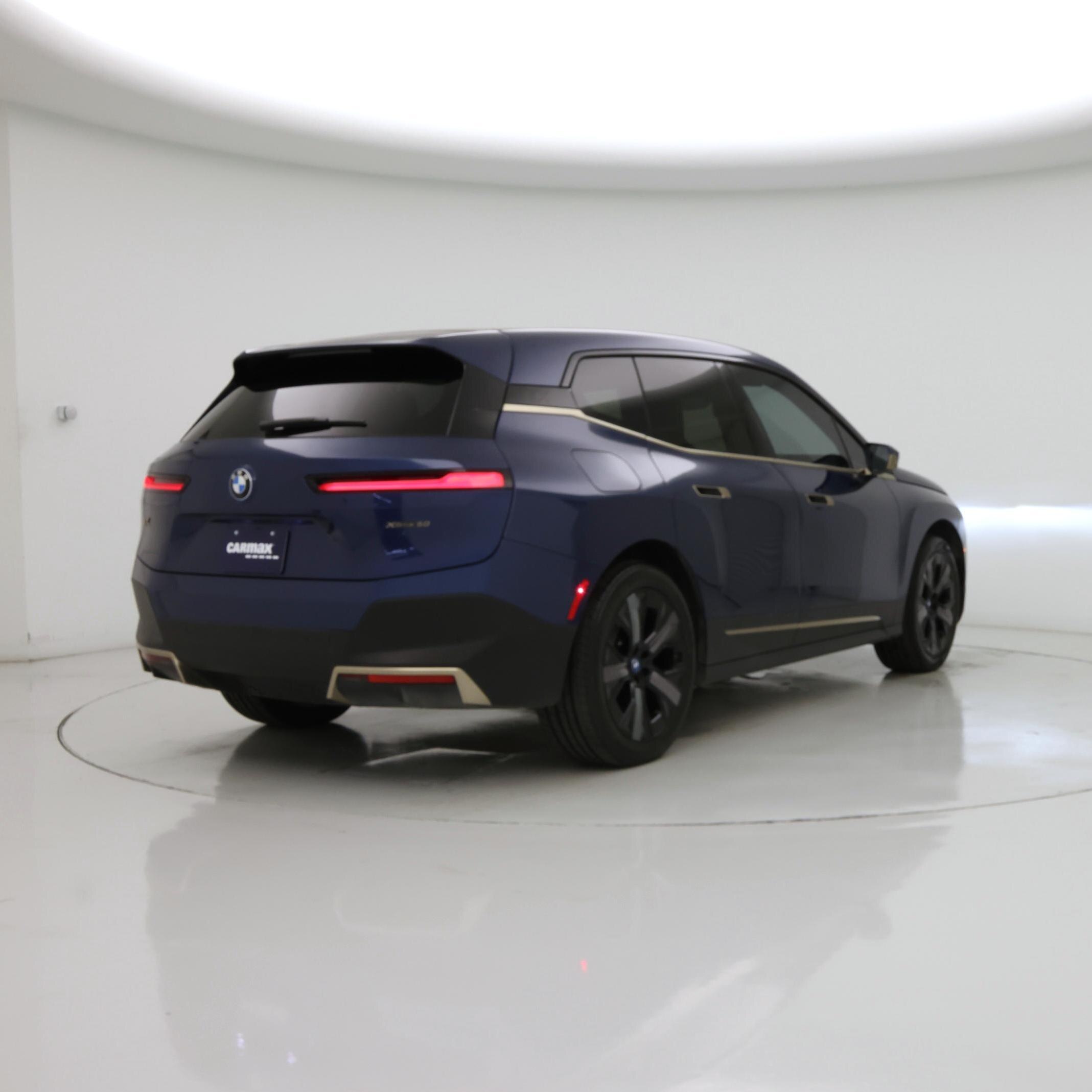 Thumbnail: 2024 BMW iX - 8