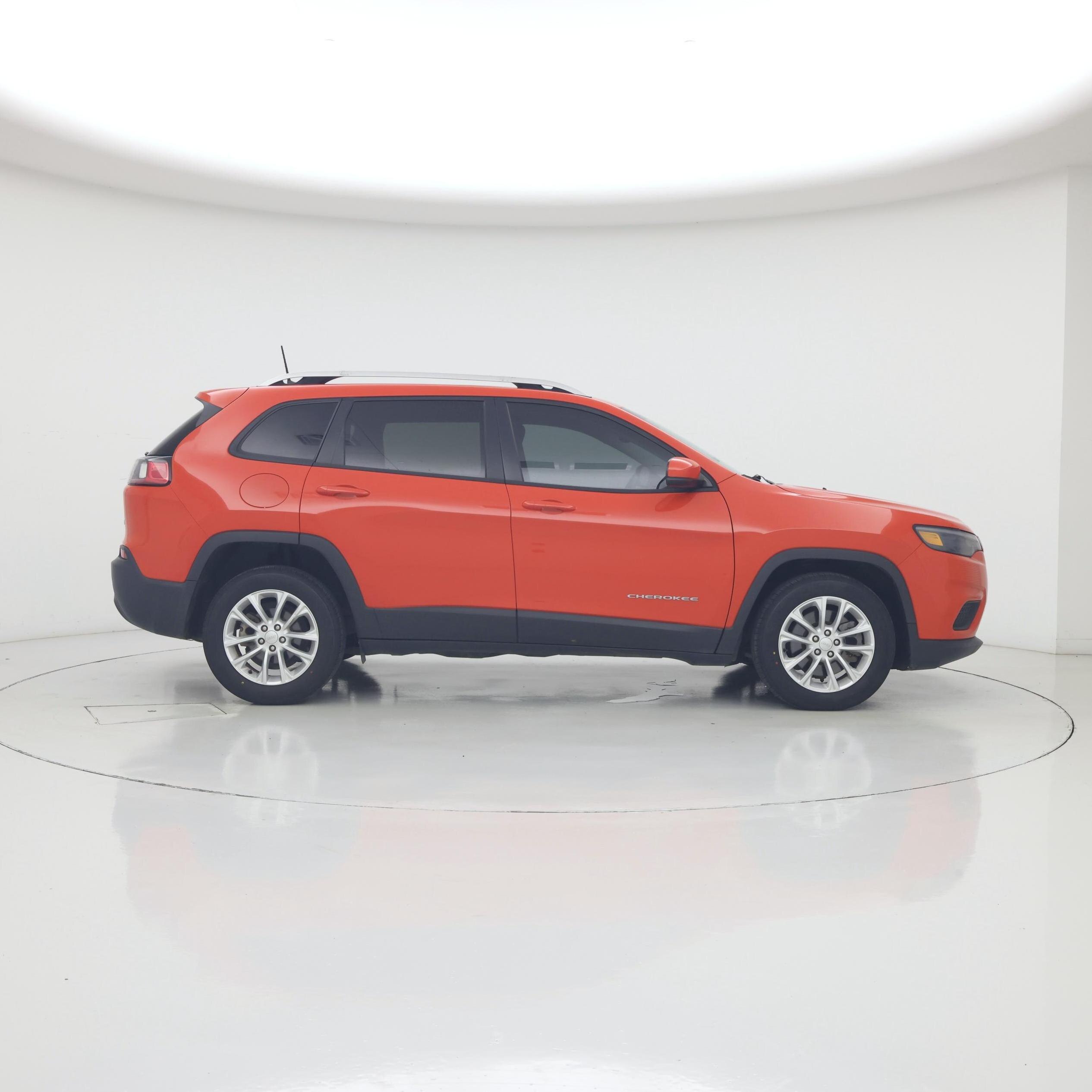 Thumbnail: 2021 Jeep Cherokee - 7
