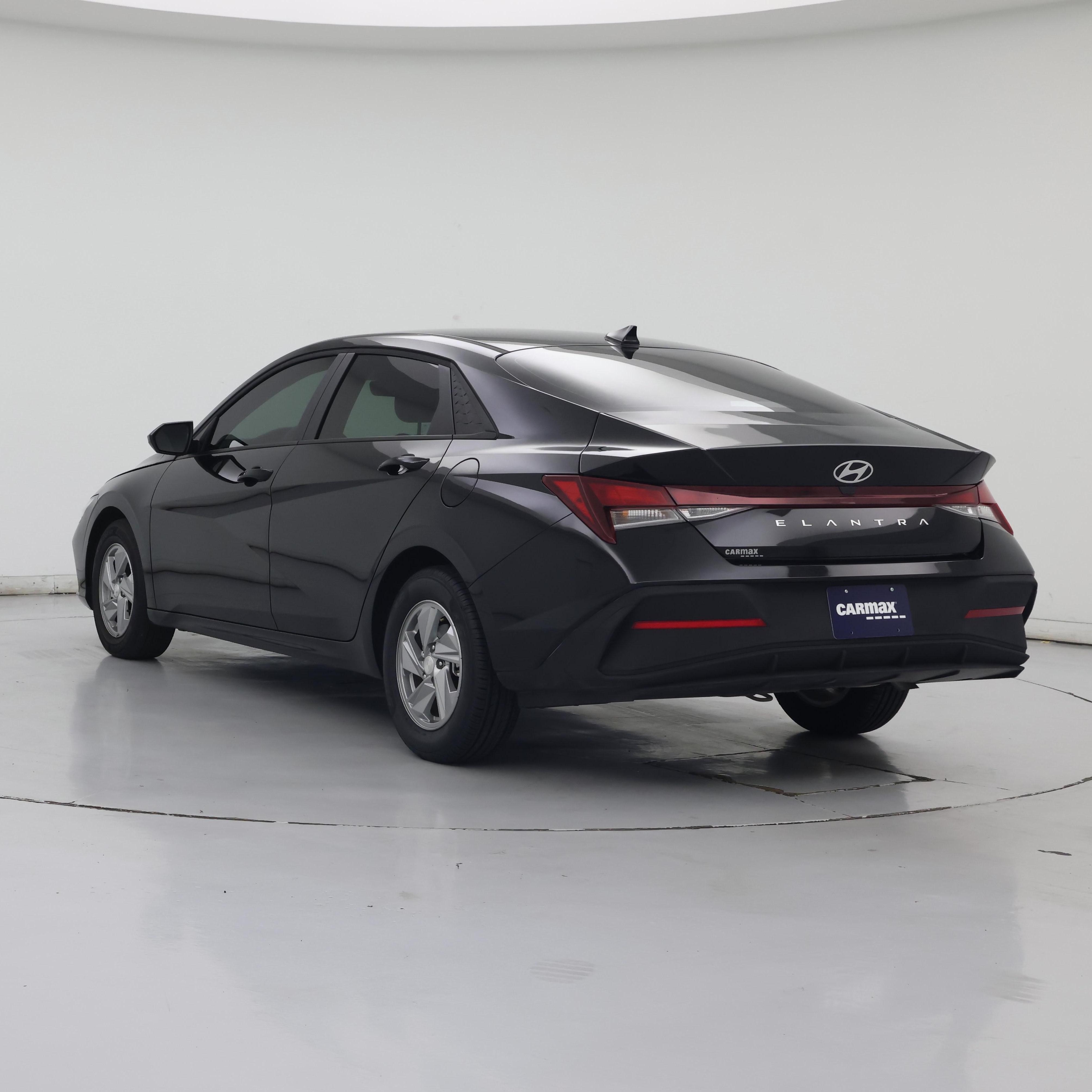 Thumbnail: 2025 Hyundai Elantra - 2