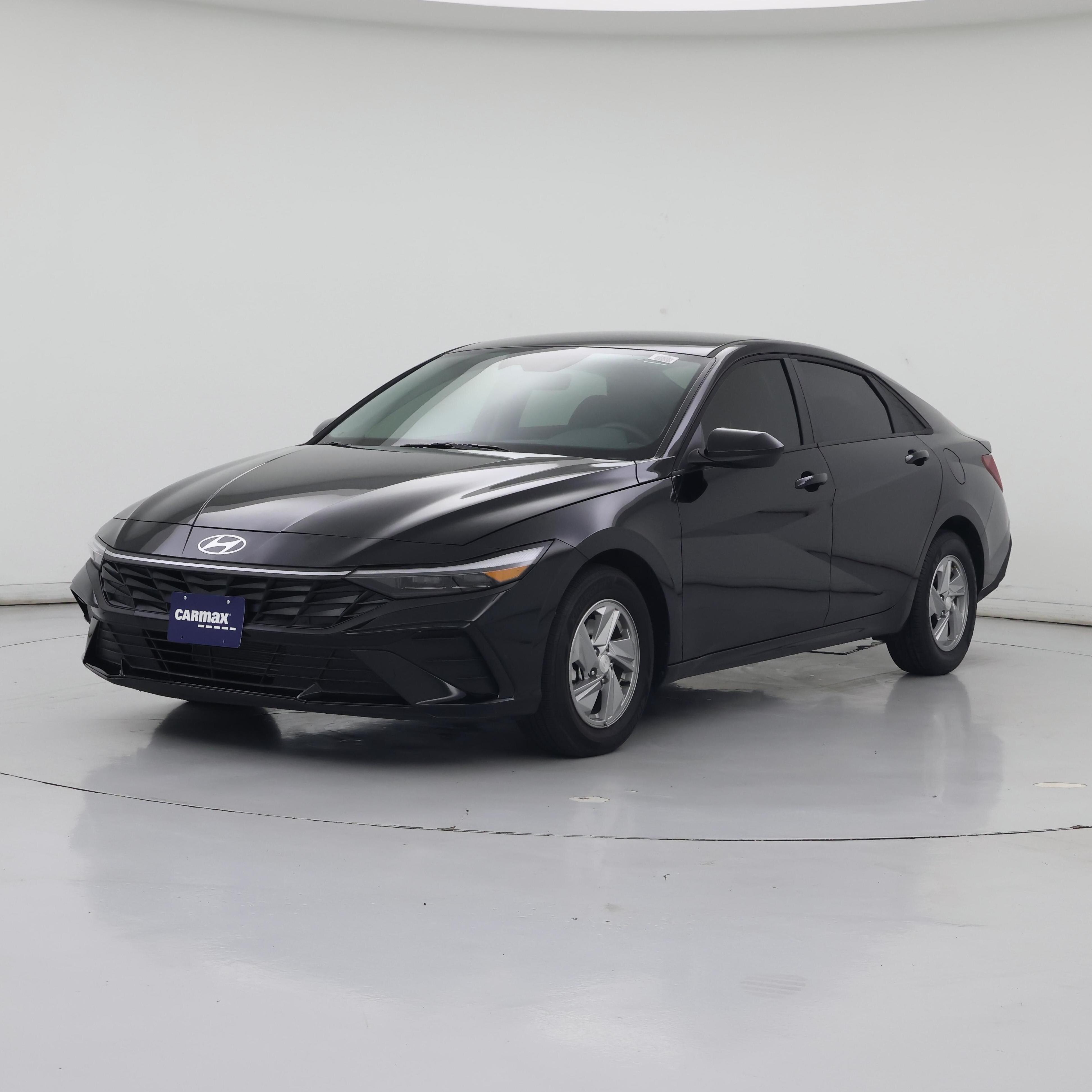 Thumbnail: 2025 Hyundai Elantra - 4