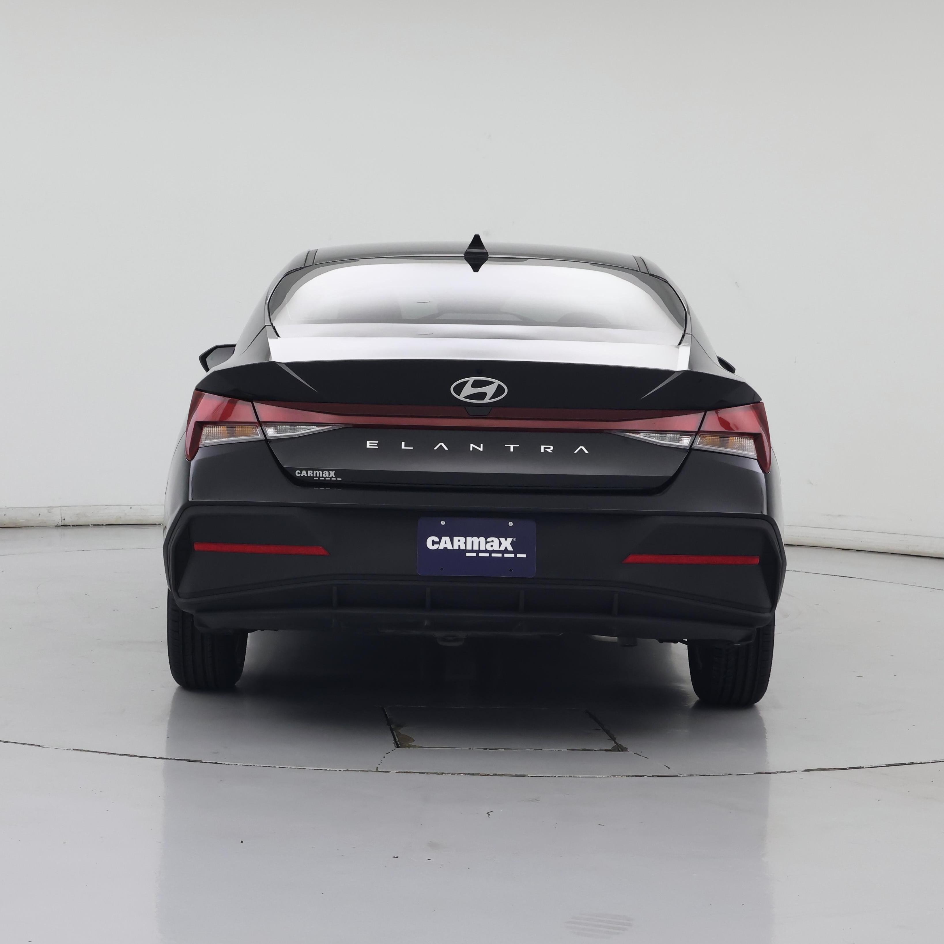 Thumbnail: 2025 Hyundai Elantra - 6