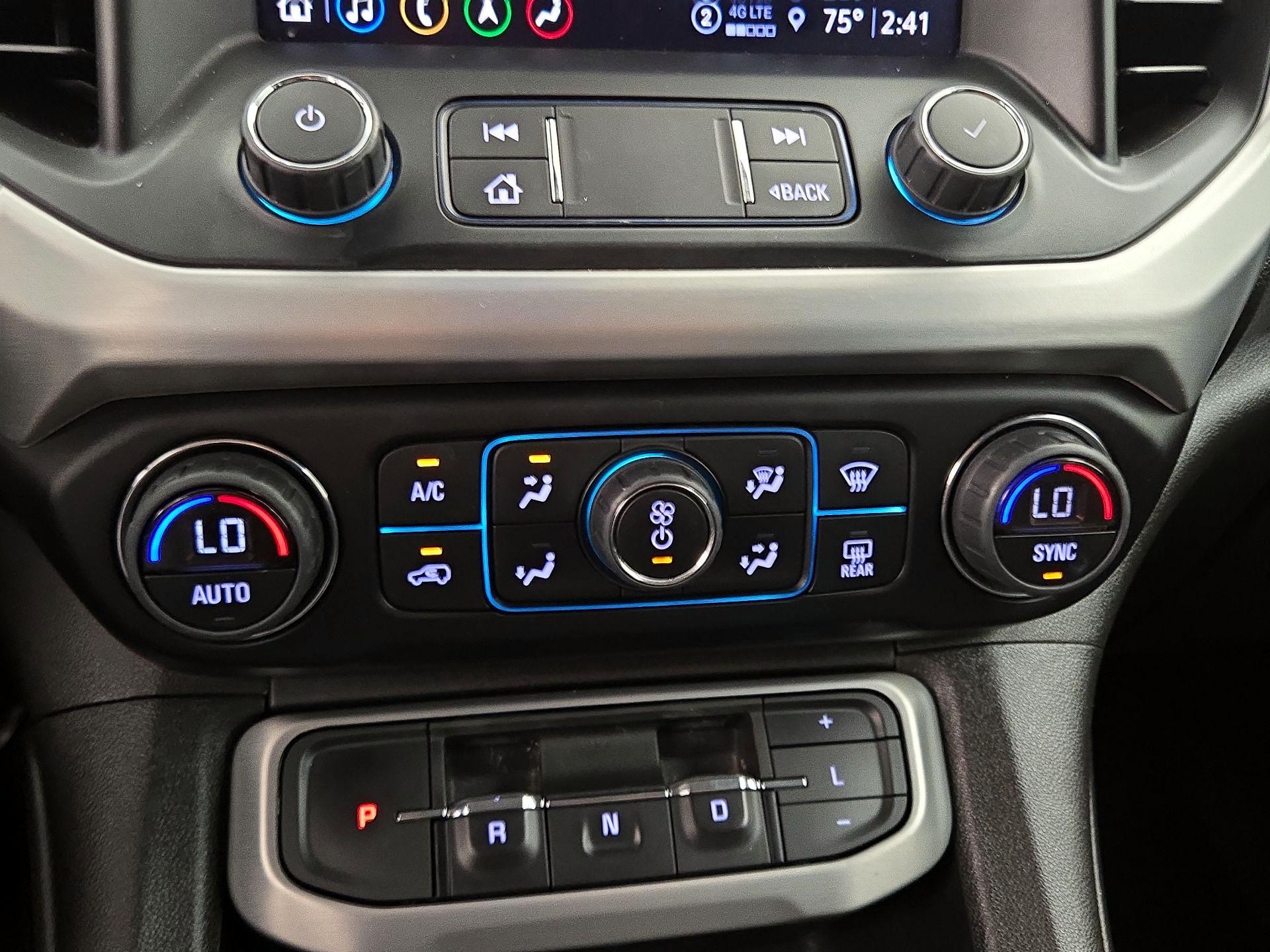 Thumbnail: 2023 GMC Acadia - 17