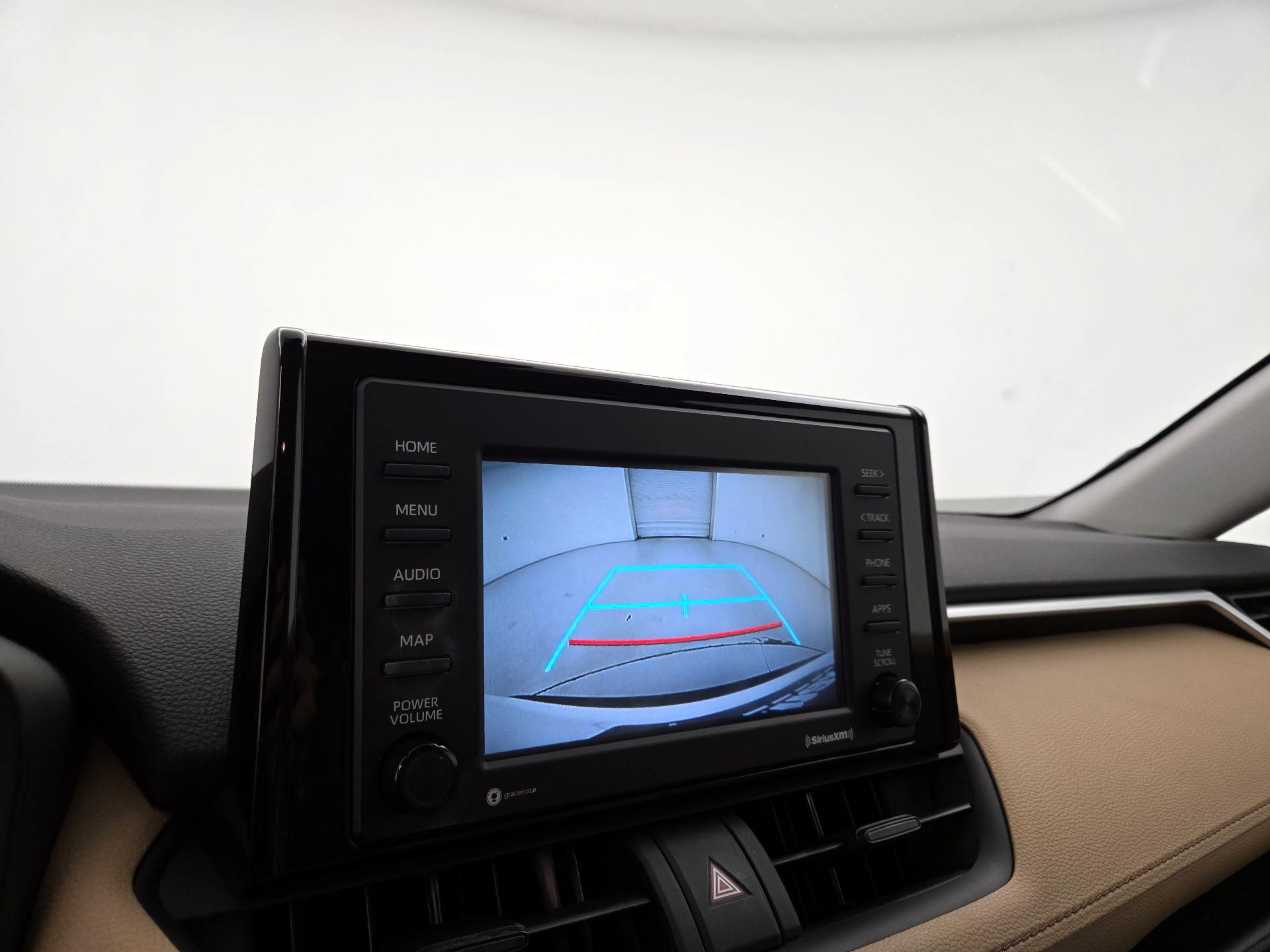 Thumbnail: 2021 Toyota RAV4 - 14