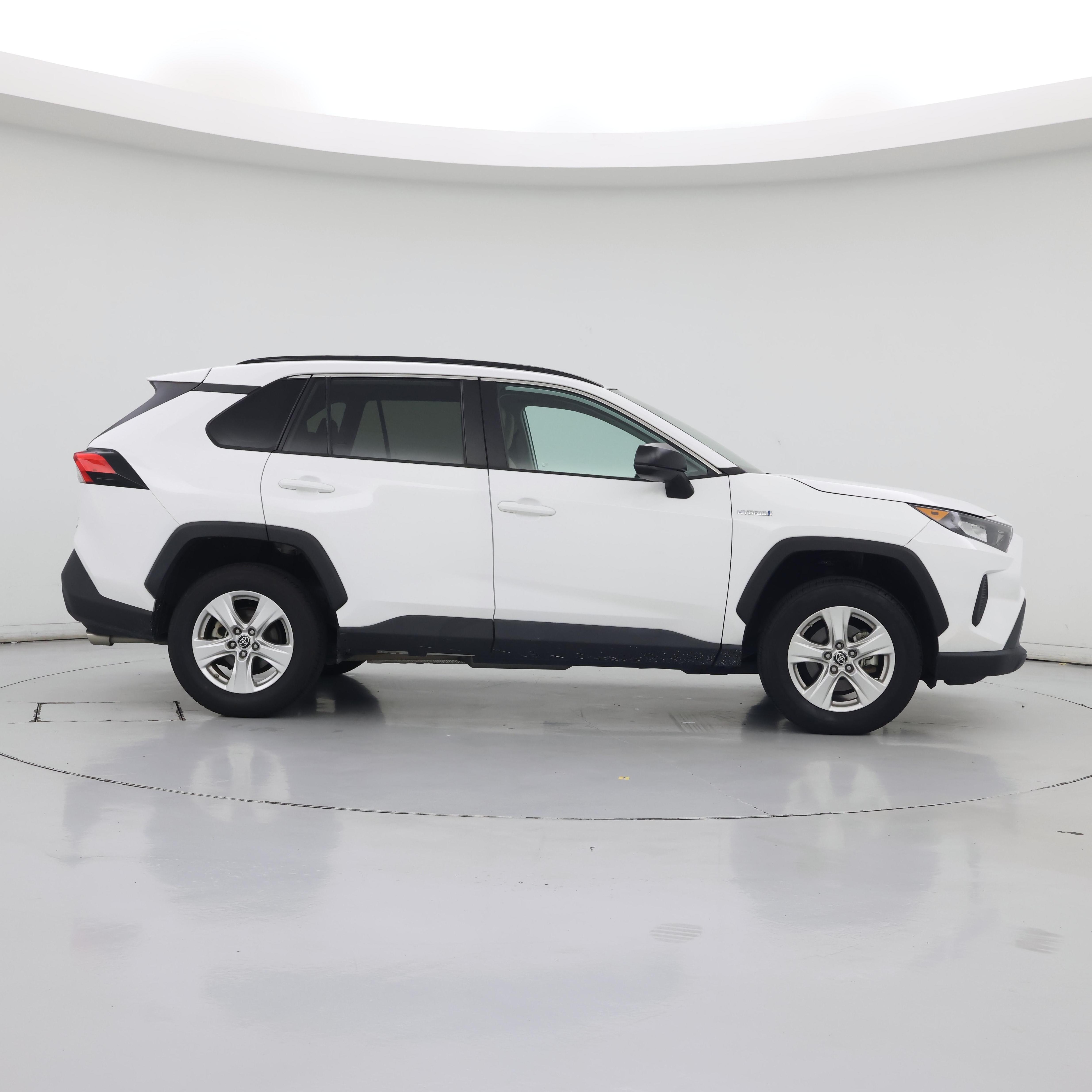 Thumbnail: 2021 Toyota RAV4 - 7