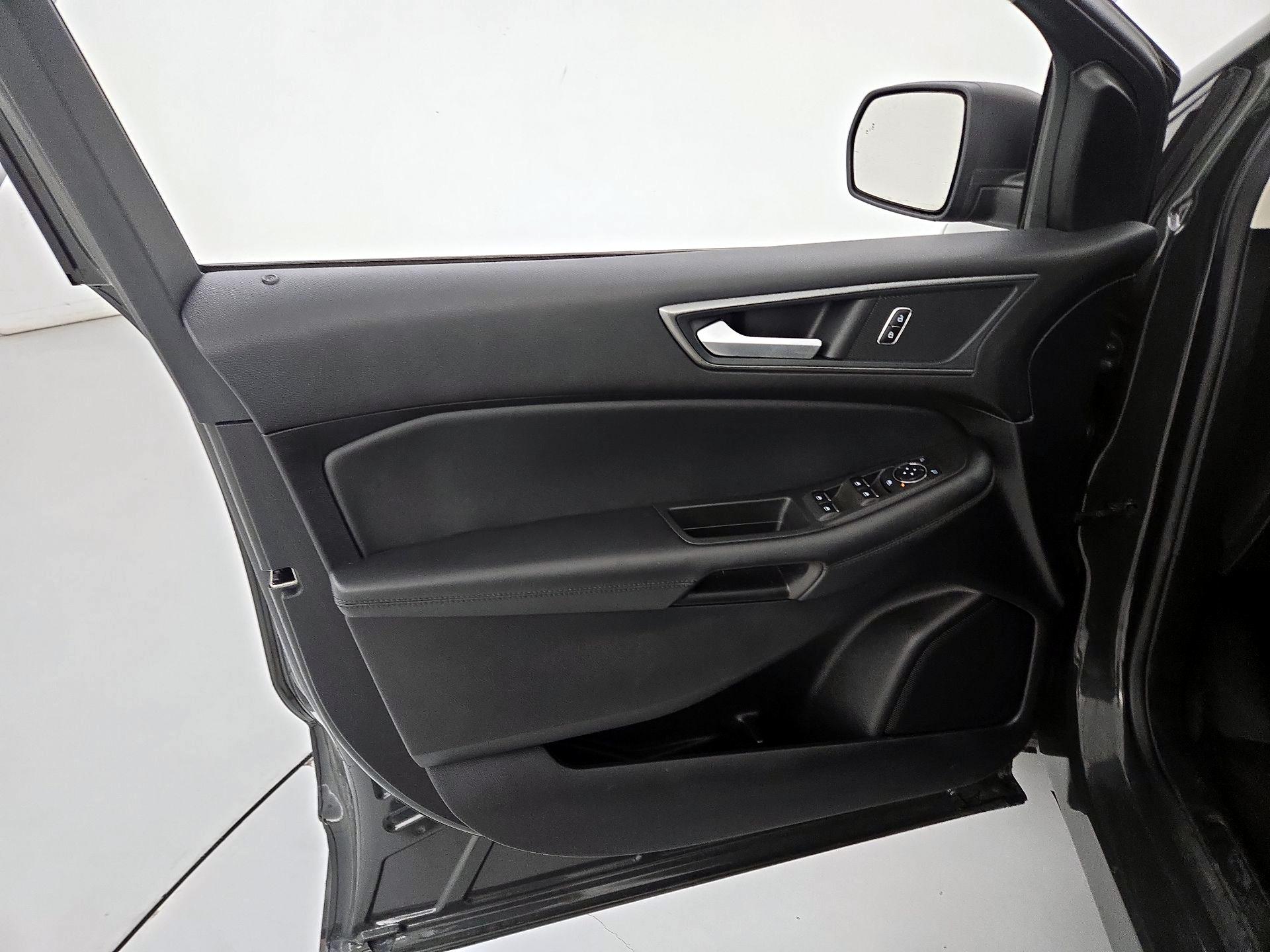 Thumbnail: 2024 Ford Edge - 12