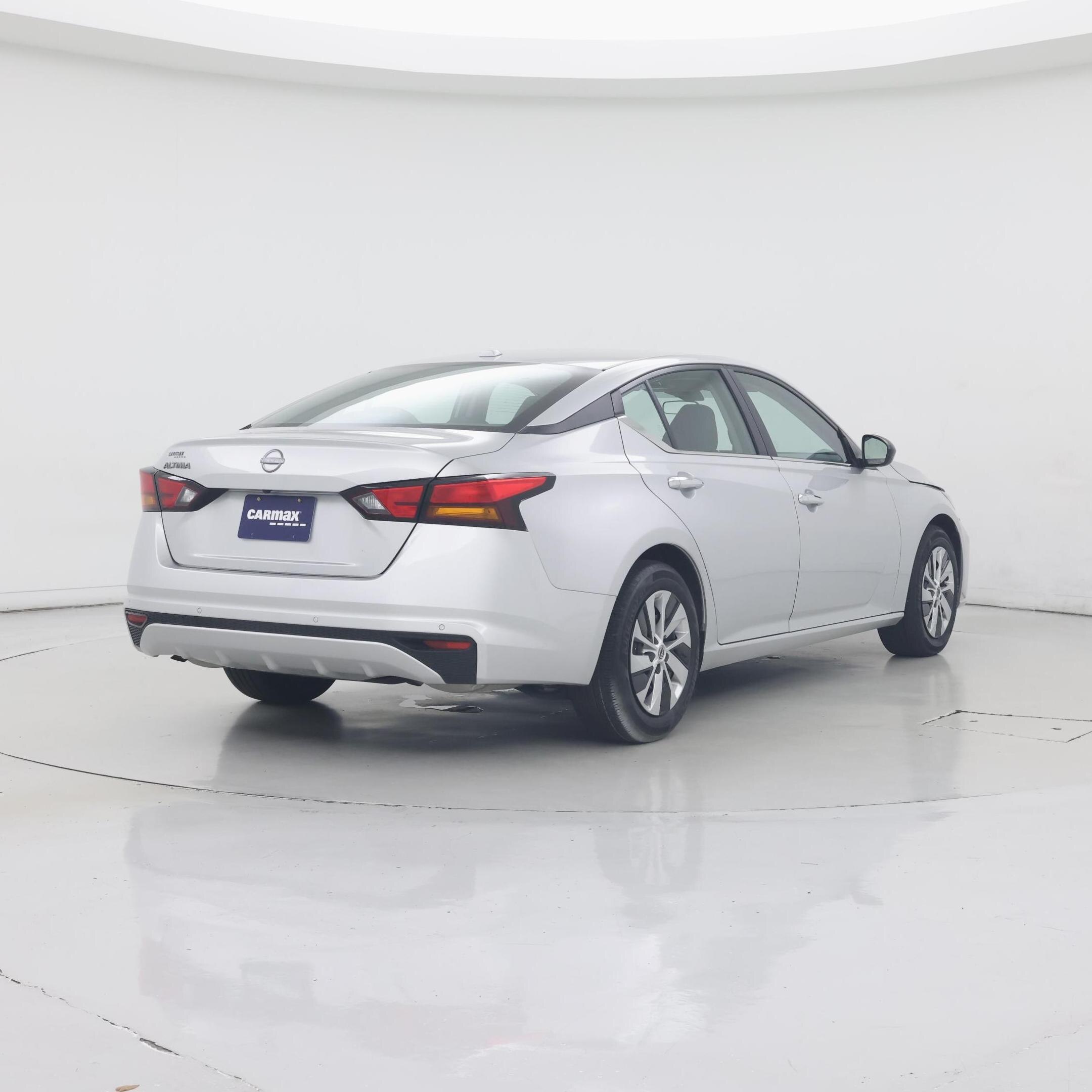 Thumbnail: 2025 Nissan Altima - 8