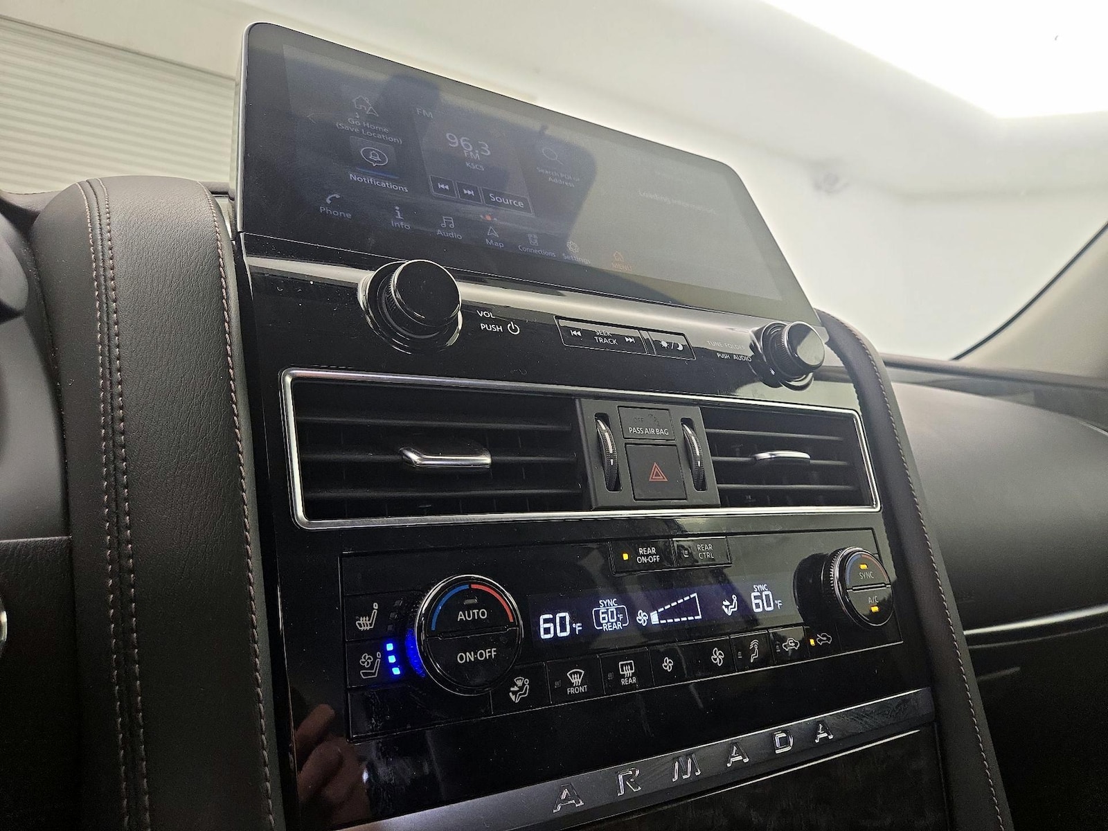 2022 Nissan Armada Platinum - Photo 18