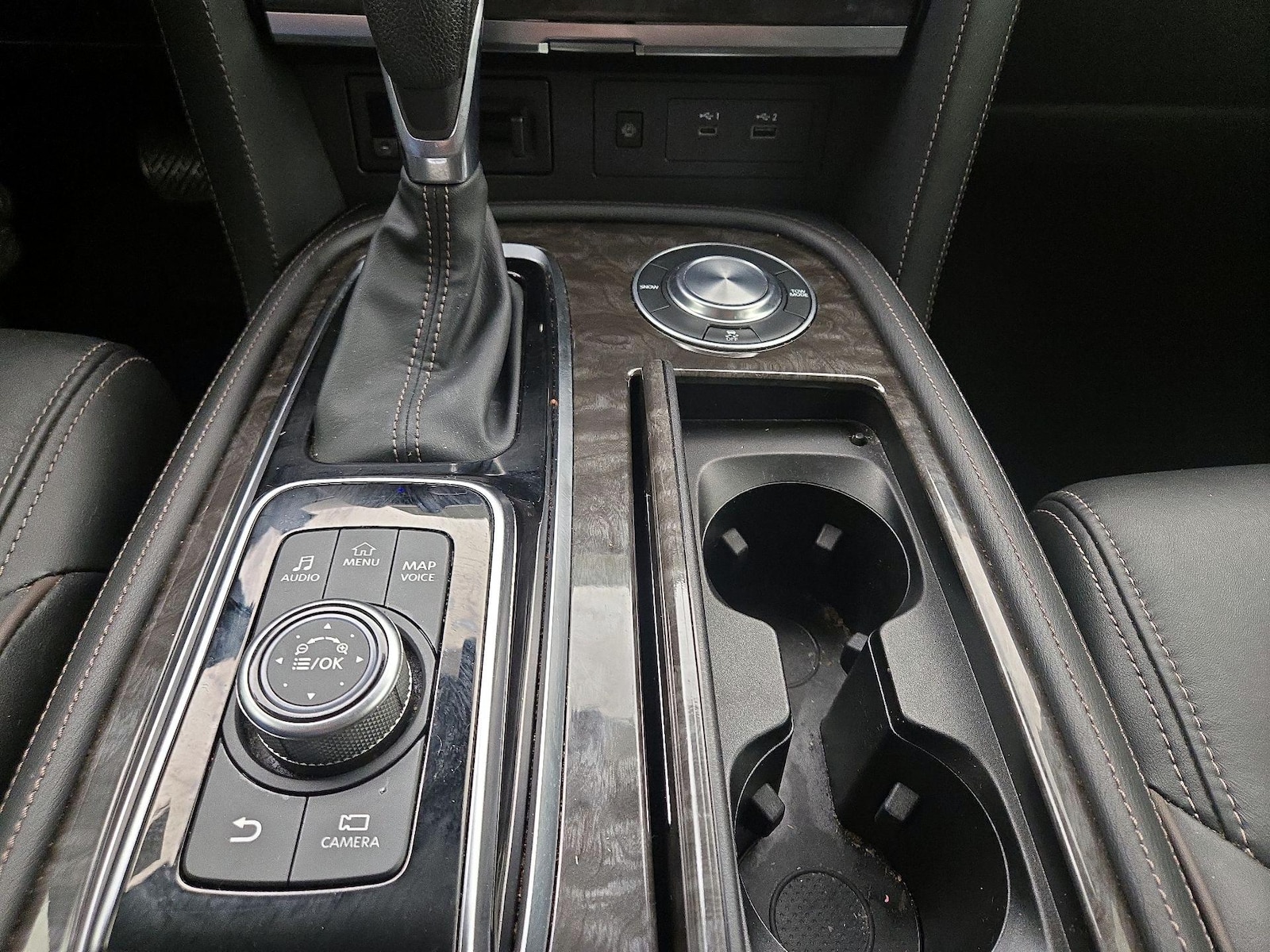 2022 Nissan Armada Platinum - Photo 19