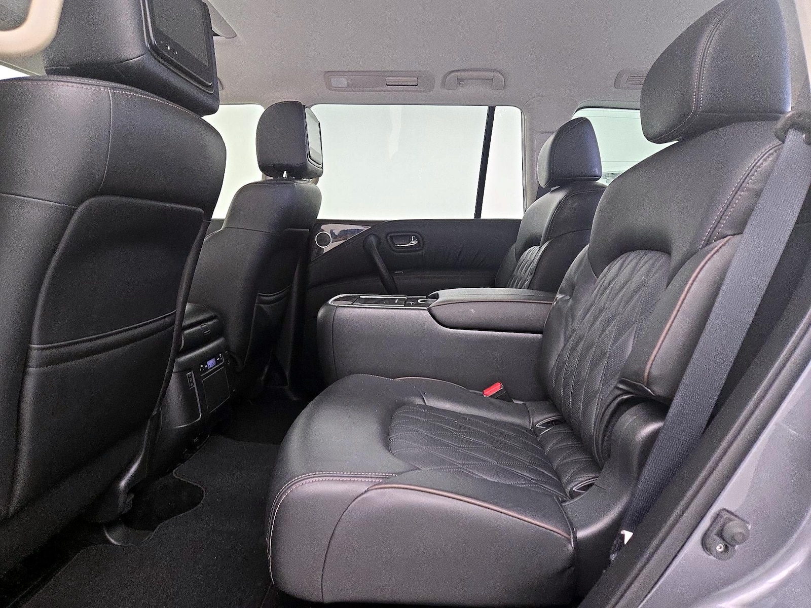 2022 Nissan Armada Platinum - Photo 22