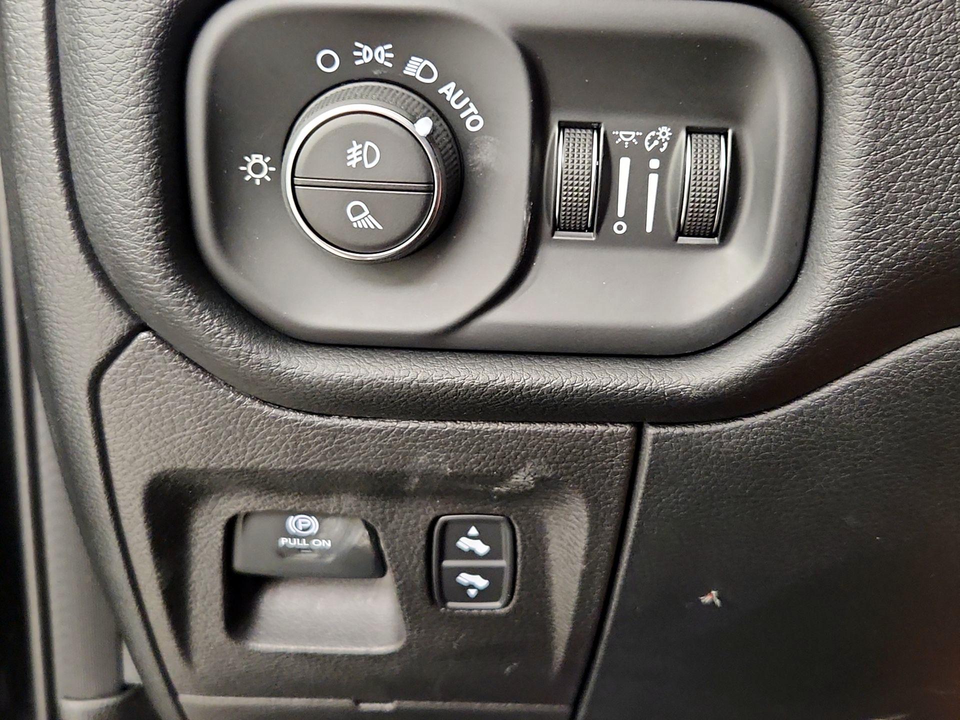 Thumbnail: 2022 RAM 1500 - 13