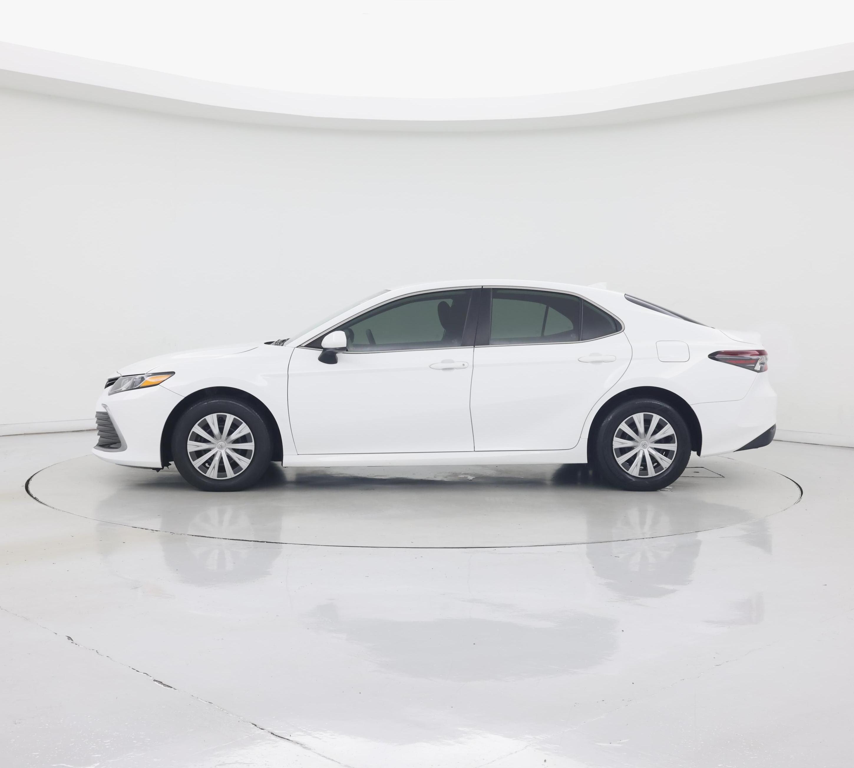 Thumbnail: 2023 Toyota Camry - 3