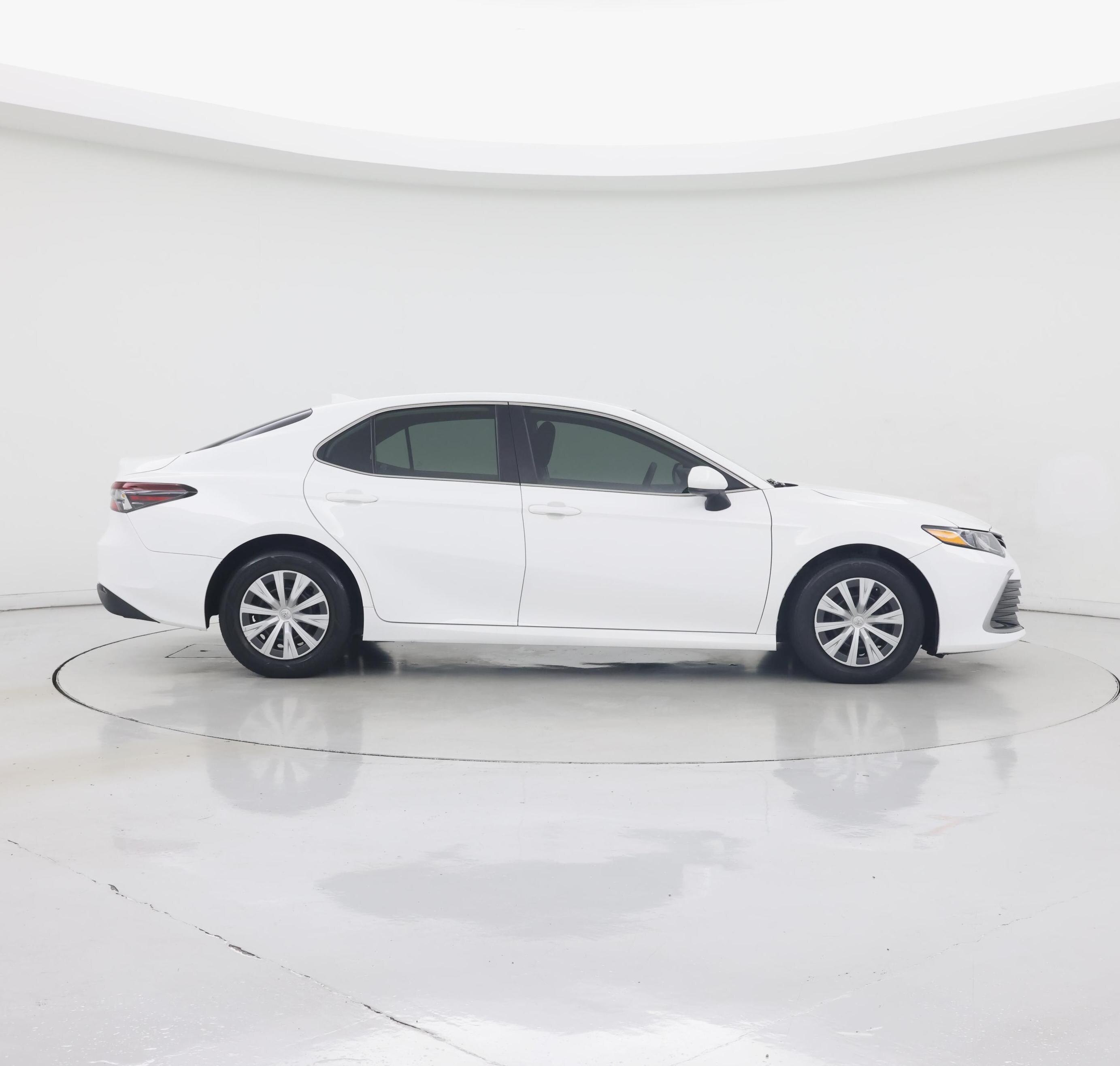 Thumbnail: 2023 Toyota Camry - 7